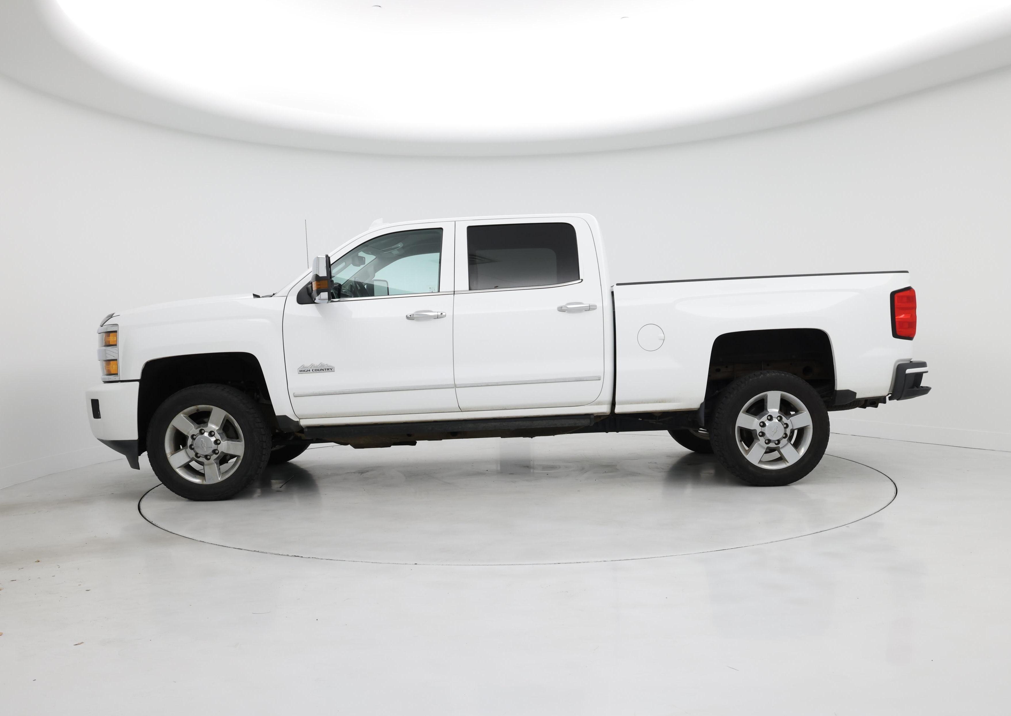 Thumbnail: 2015 Chevrolet Silverado 2500 - 3