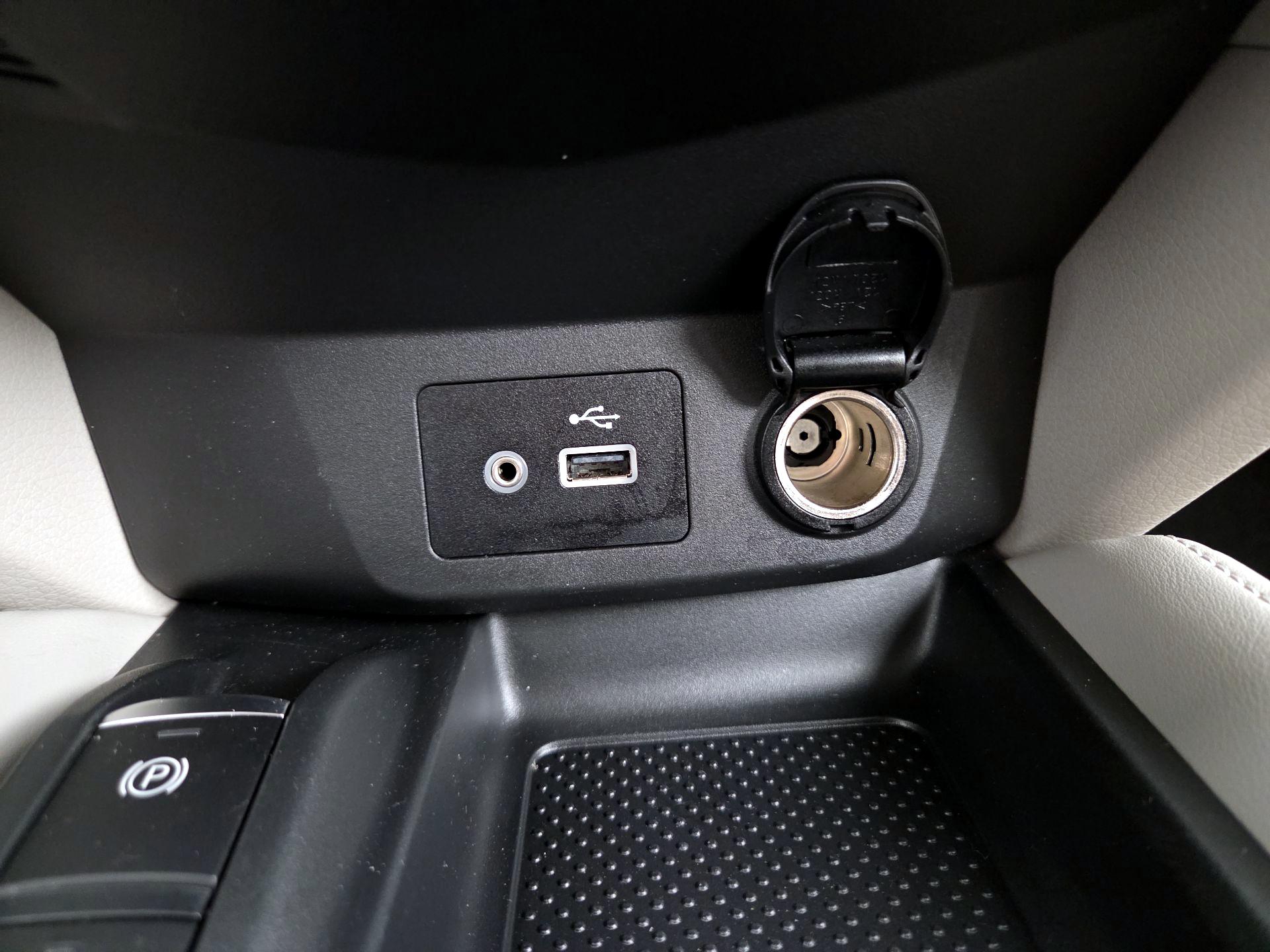 Thumbnail: 2020 Nissan Rogue Sport - 18