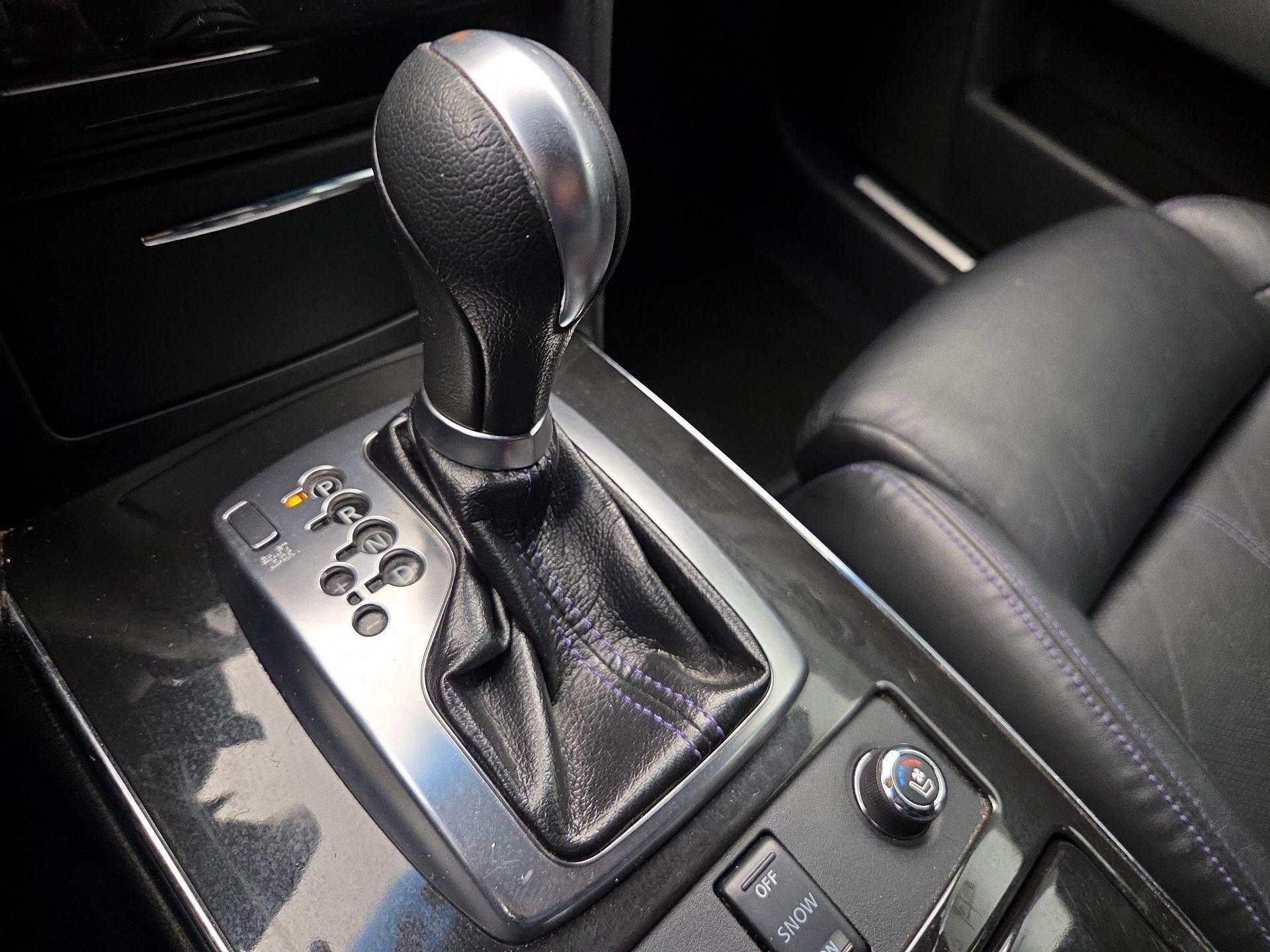 Thumbnail: 2017 INFINITI QX70 - 17