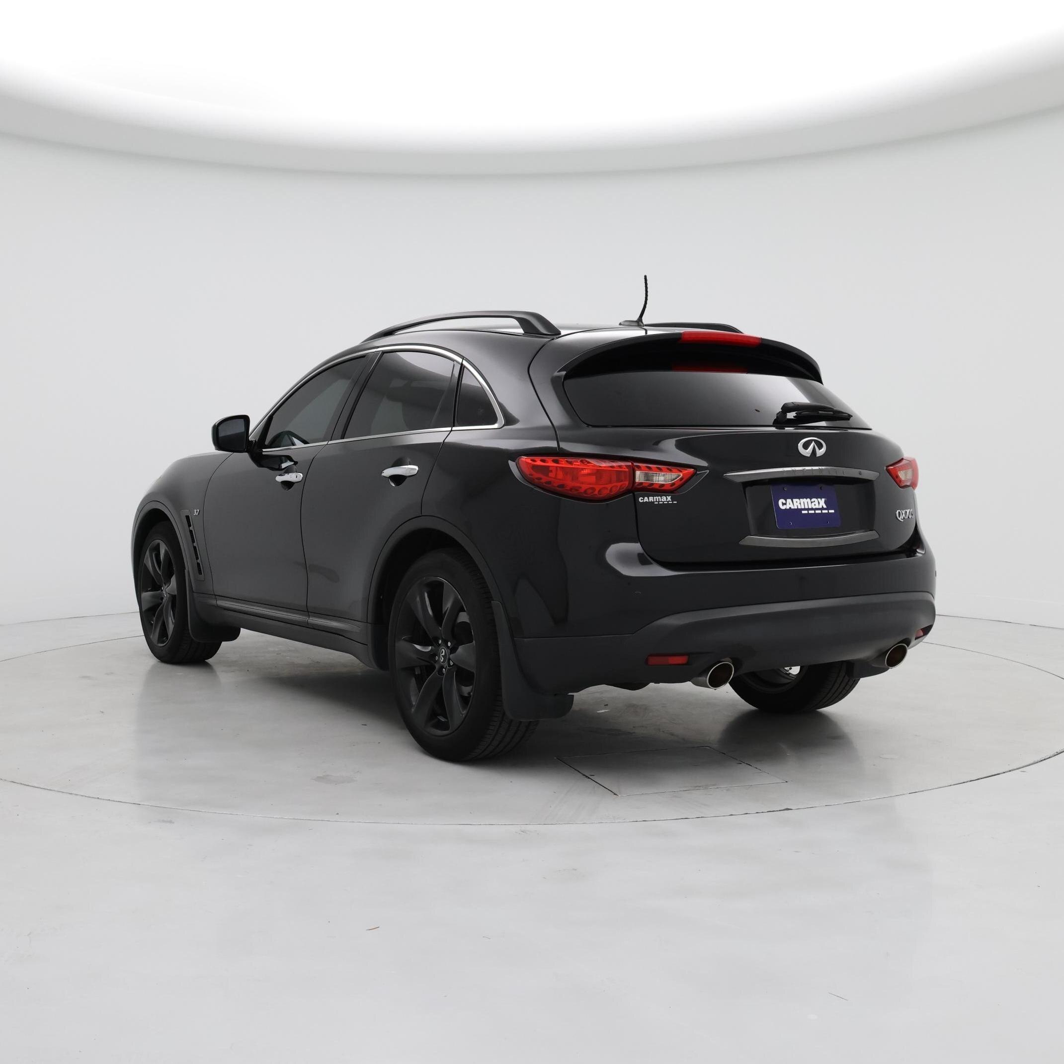 Thumbnail: 2017 INFINITI QX70 - 2