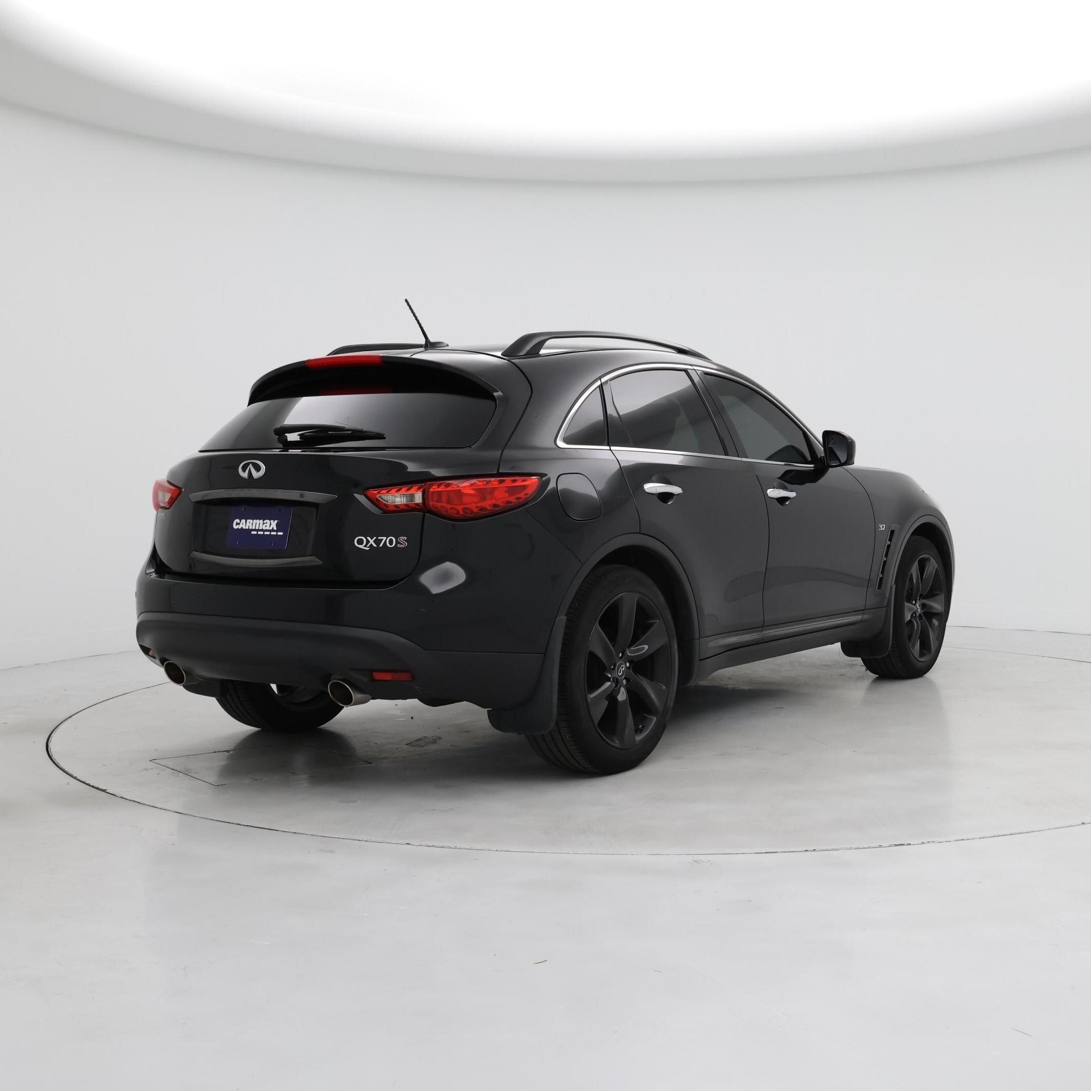 Thumbnail: 2017 INFINITI QX70 - 8