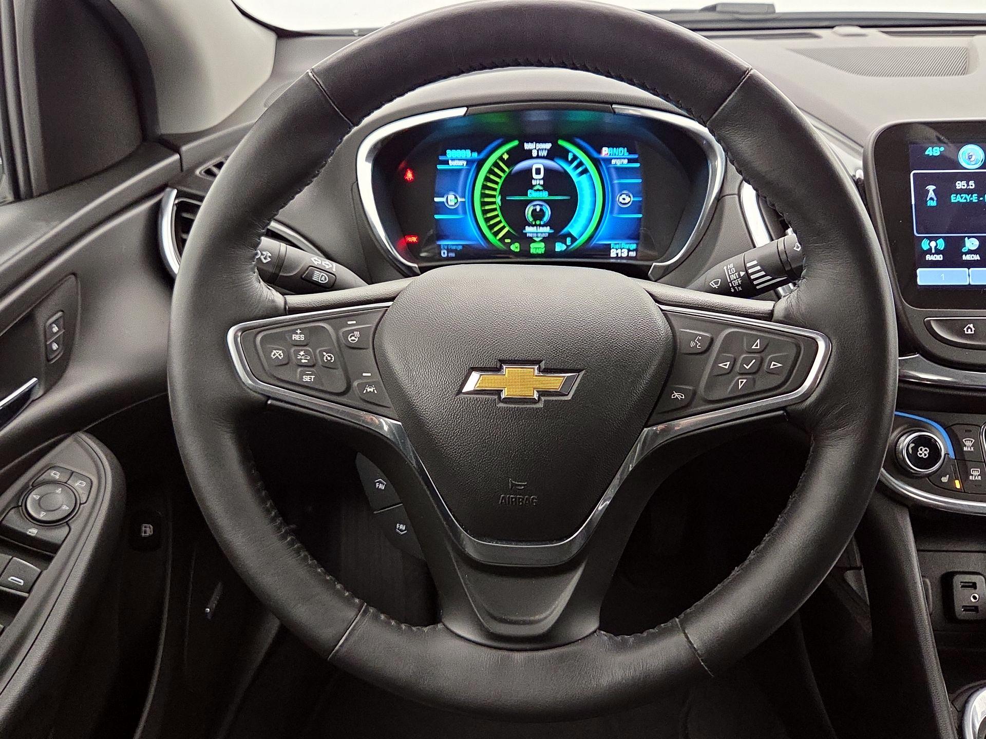 Thumbnail: 2017 Chevrolet Volt - 10