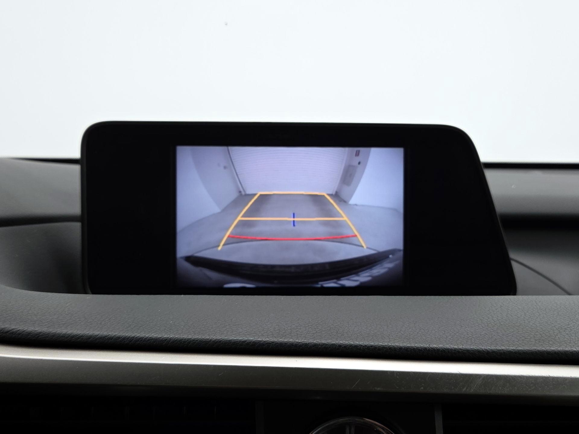 Thumbnail: 2018 Lexus RX - 14