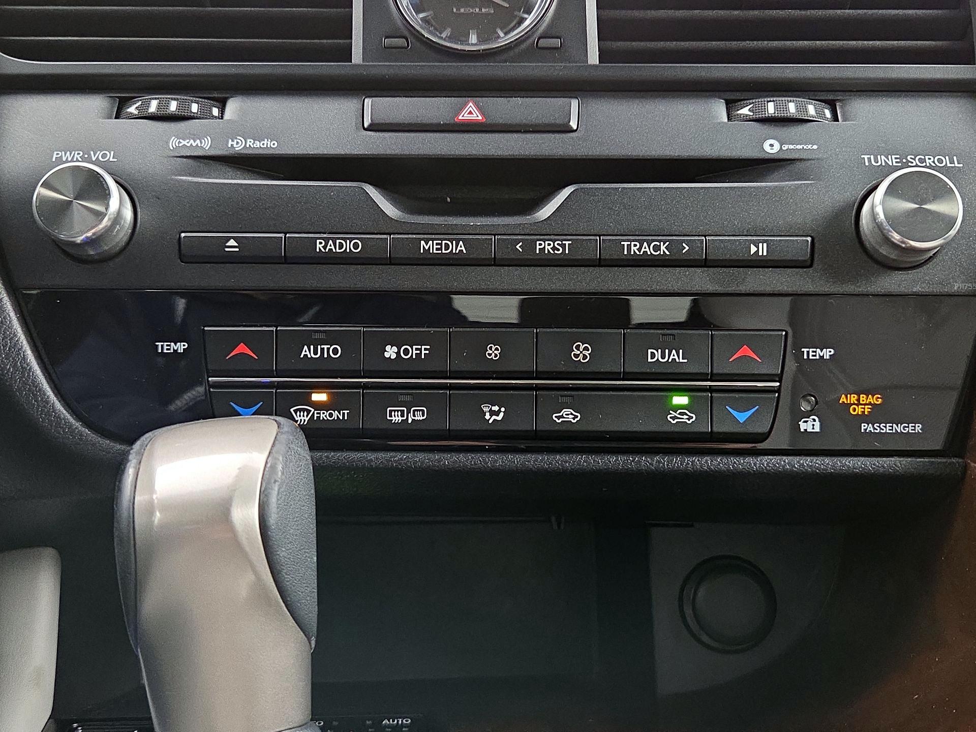 Thumbnail: 2018 Lexus RX - 16