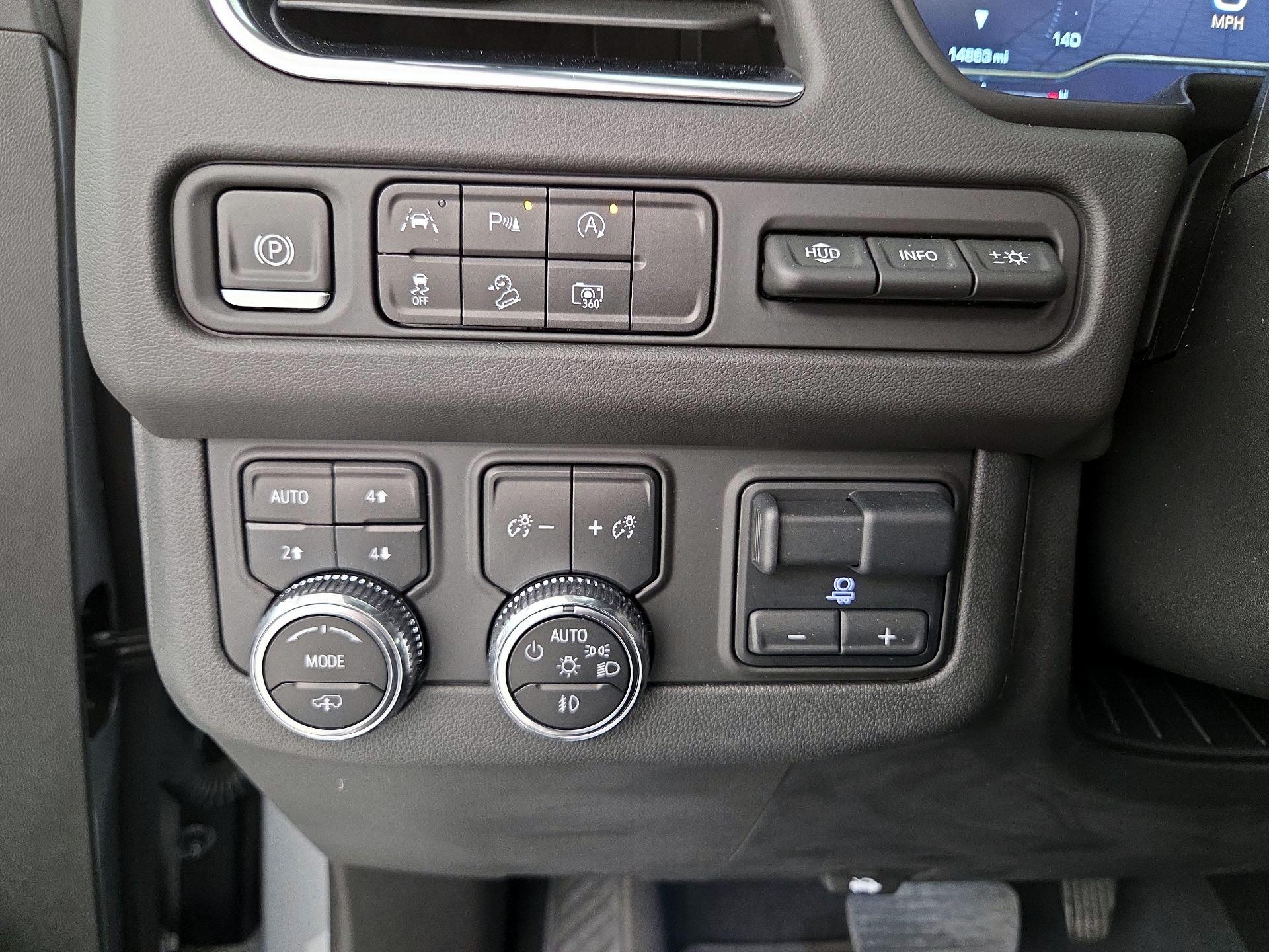 Thumbnail: 2024 GMC Yukon - 13