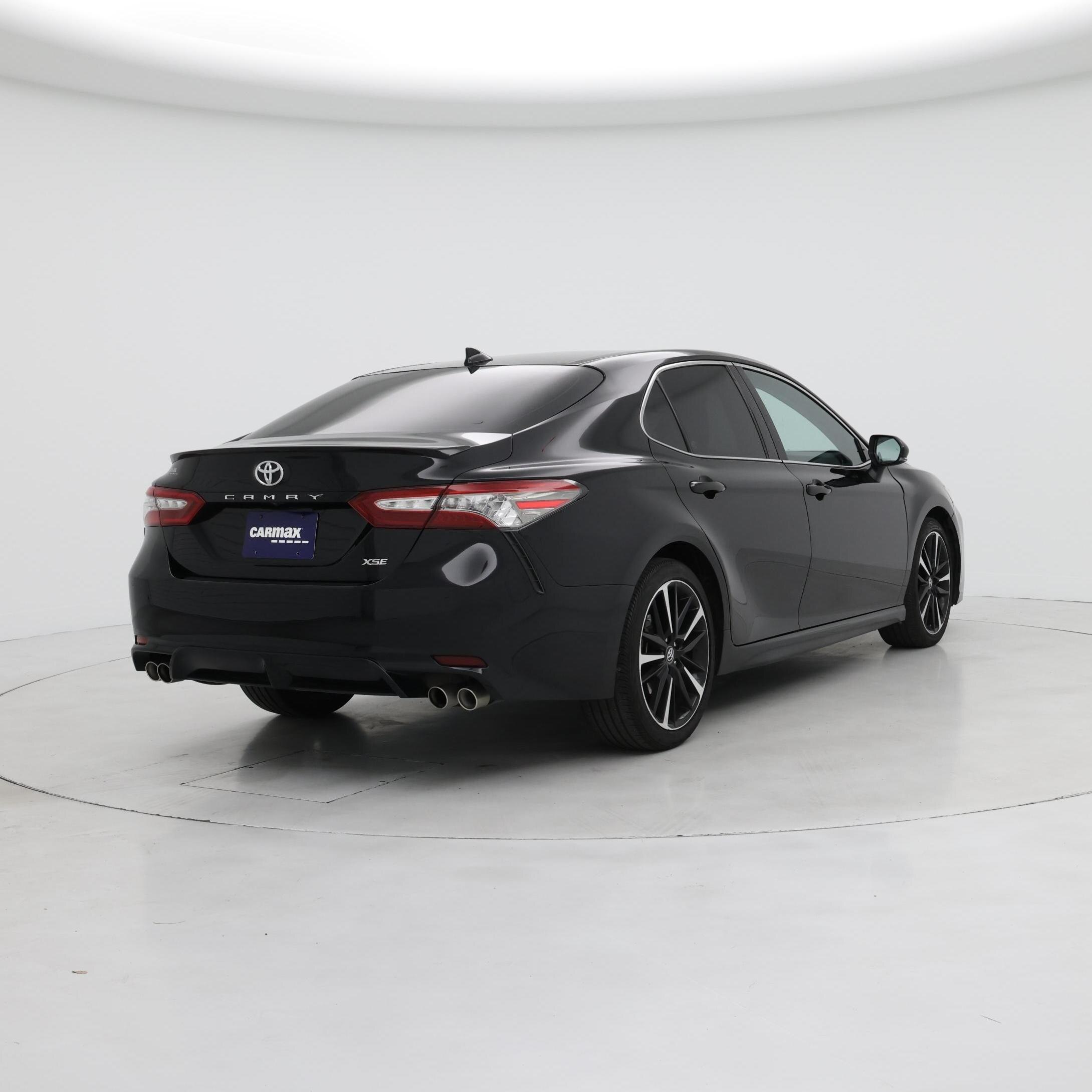 Thumbnail: 2018 Toyota Camry - 8