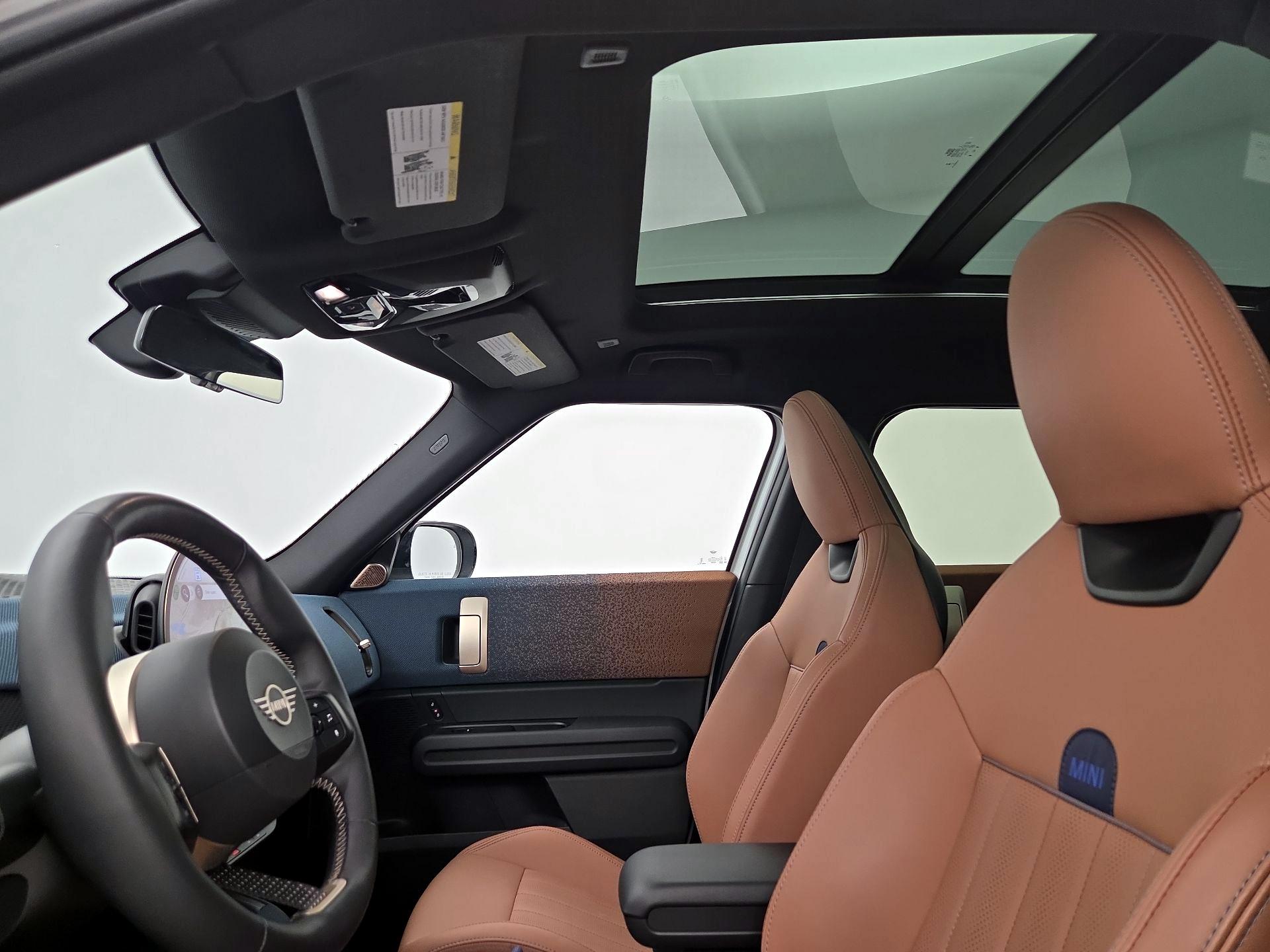 Thumbnail: 2025 MINI Cooper Countryman - 18