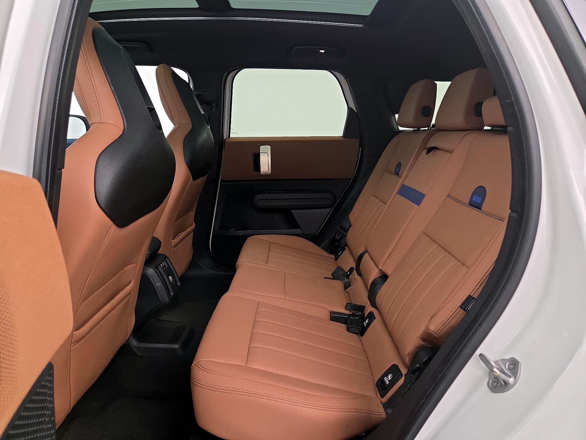 Thumbnail: 2025 MINI Cooper Countryman - 19