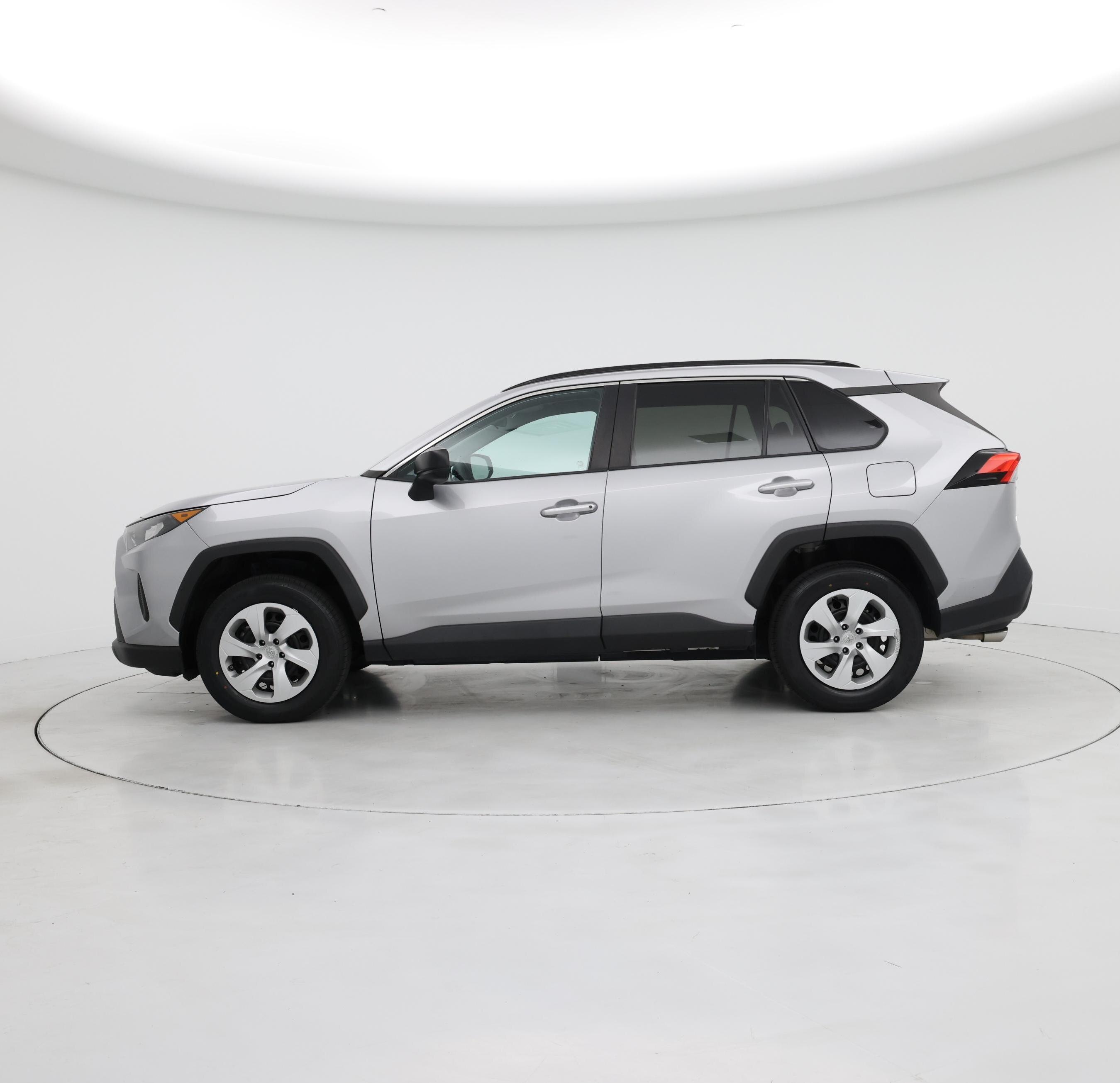 Thumbnail: 2021 Toyota RAV4 - 3