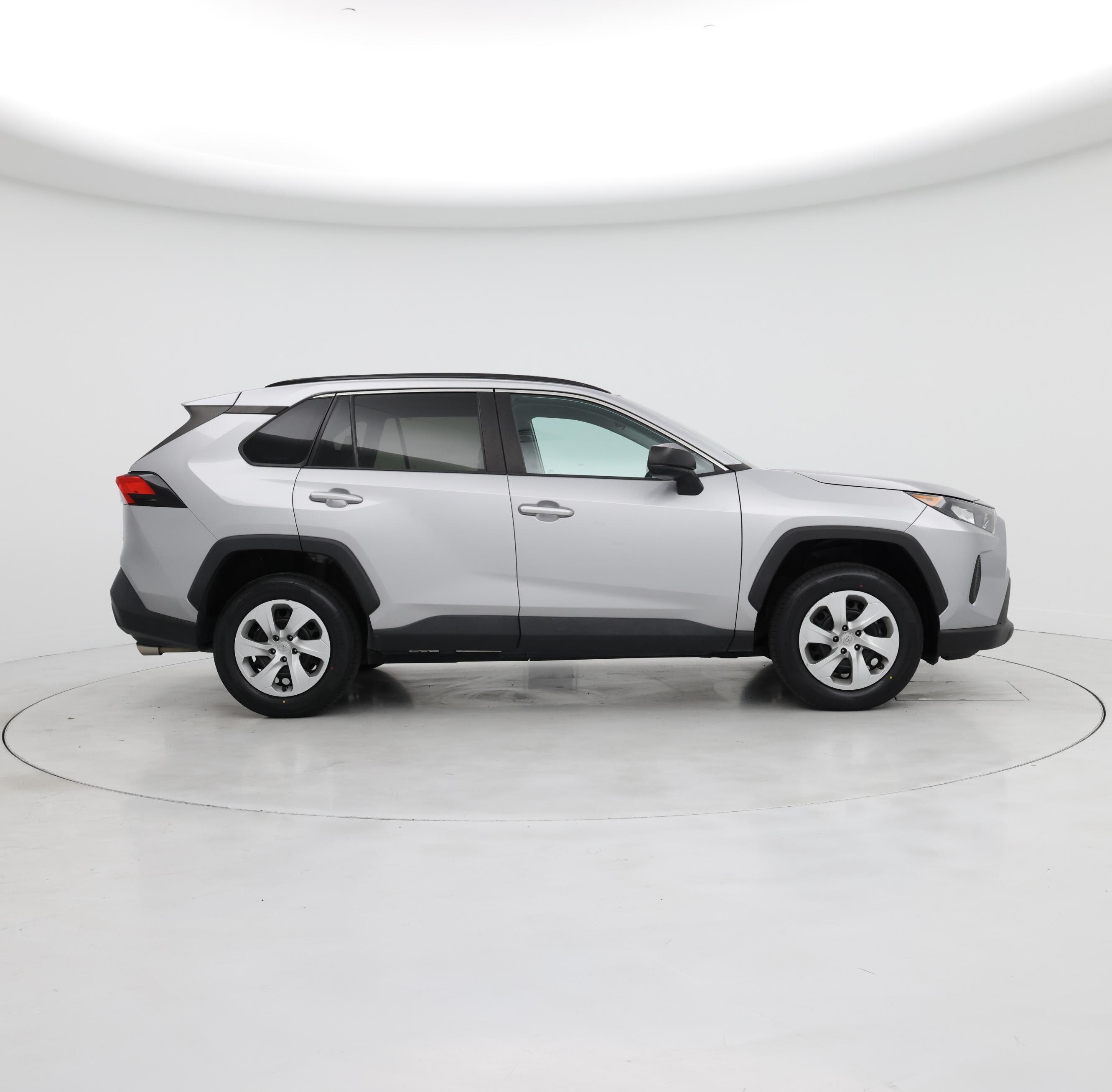 Thumbnail: 2021 Toyota RAV4 - 7