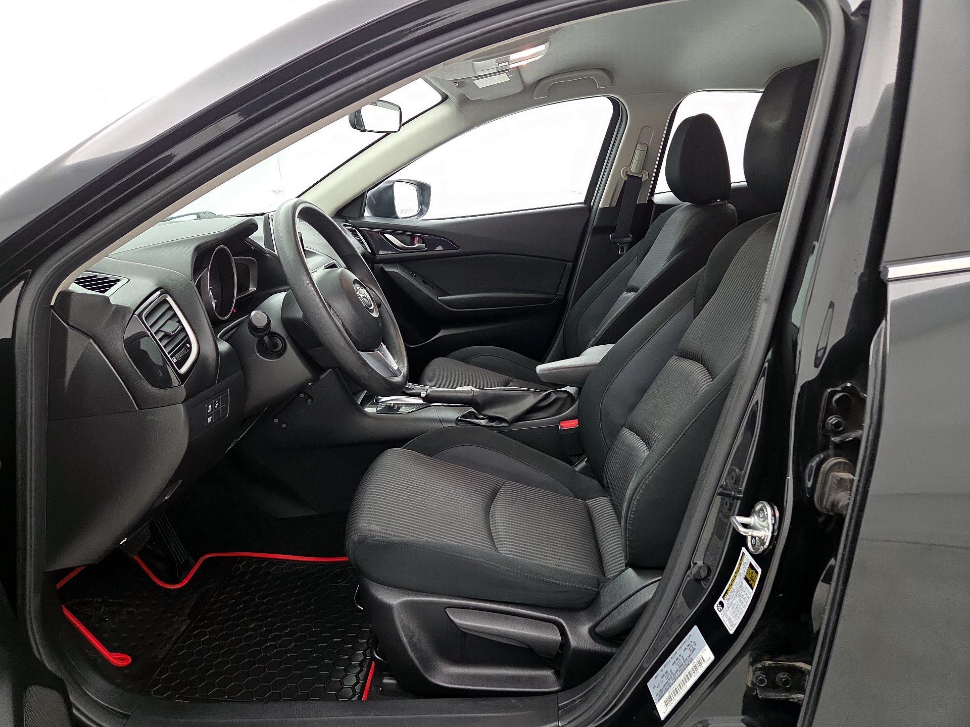 Thumbnail: 2016 Mazda Mazda3 - 11