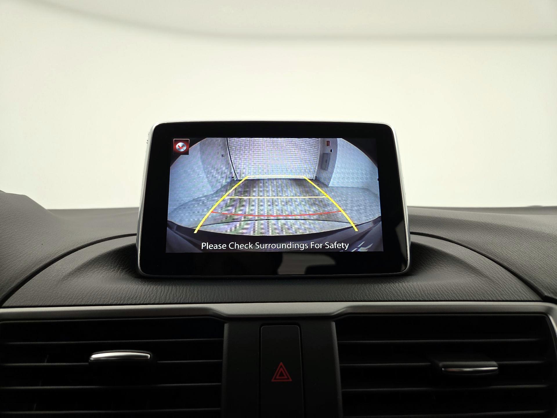 Thumbnail: 2016 Mazda Mazda3 - 14