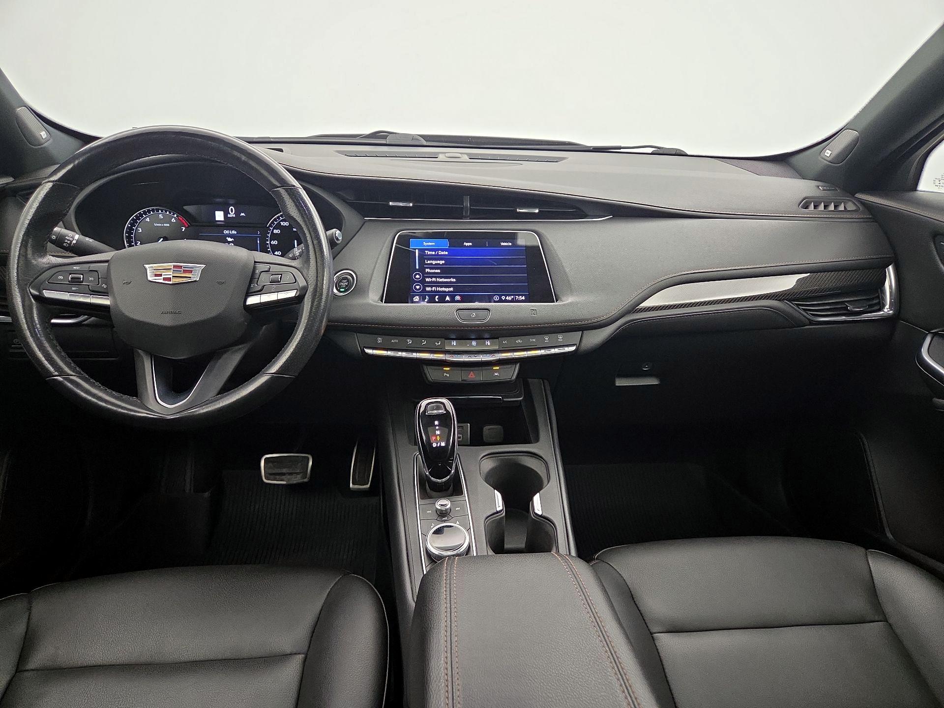 Thumbnail: 2020 Cadillac XT4 - 9