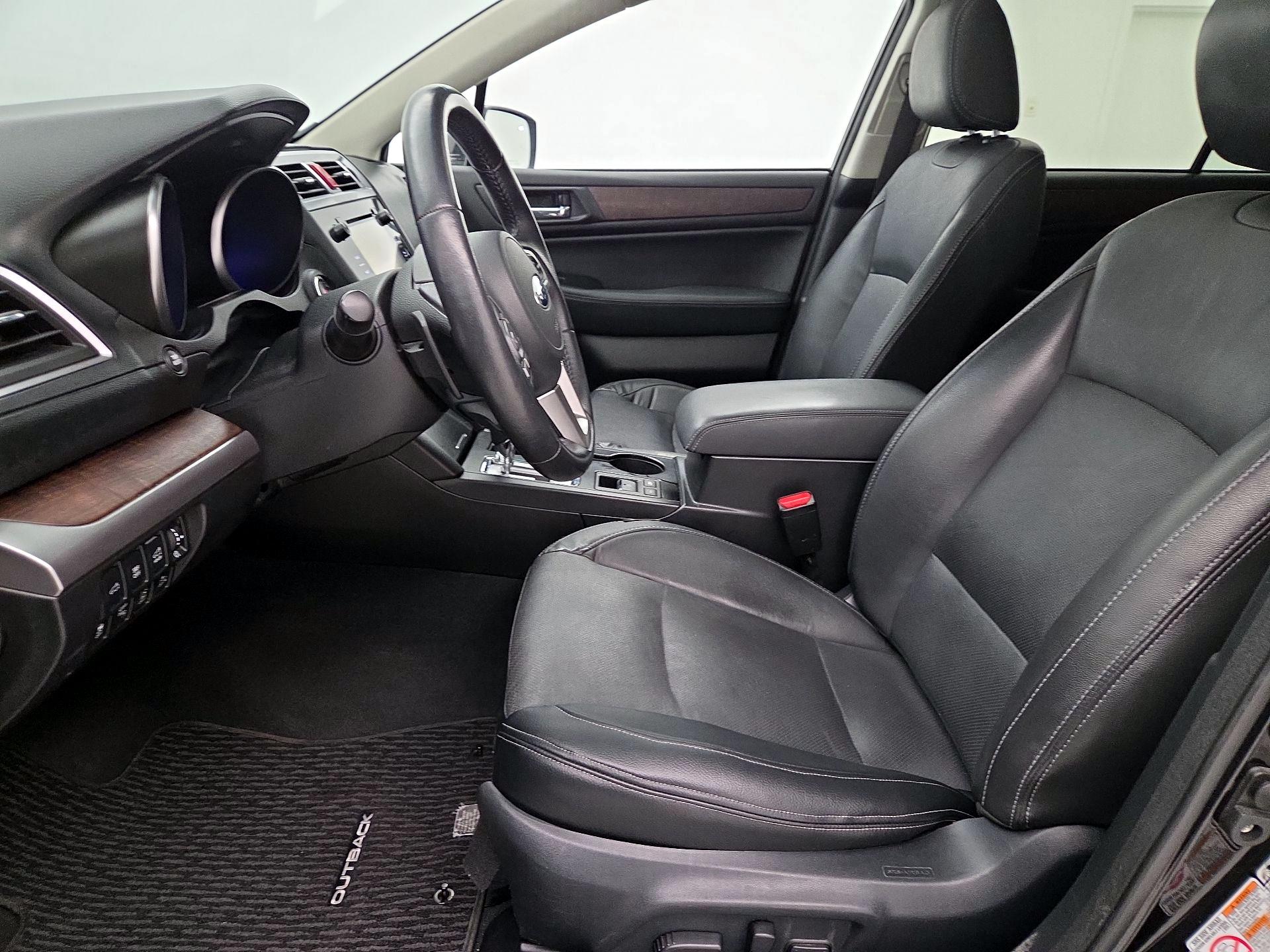 Thumbnail: 2016 Subaru Outback - 11