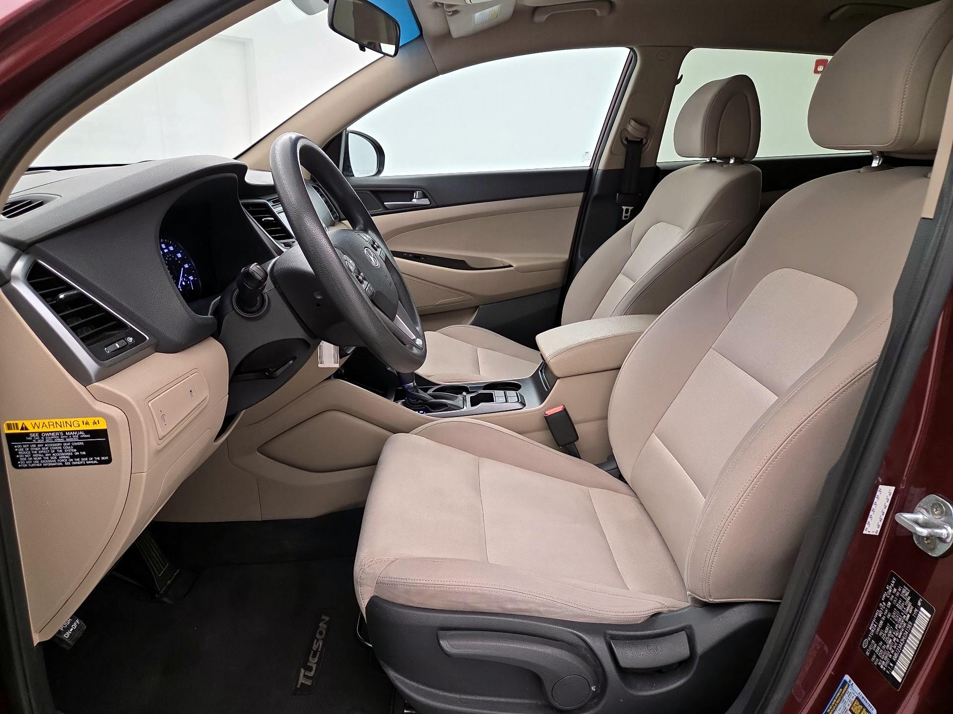 Thumbnail: 2017 Hyundai Tucson - 11