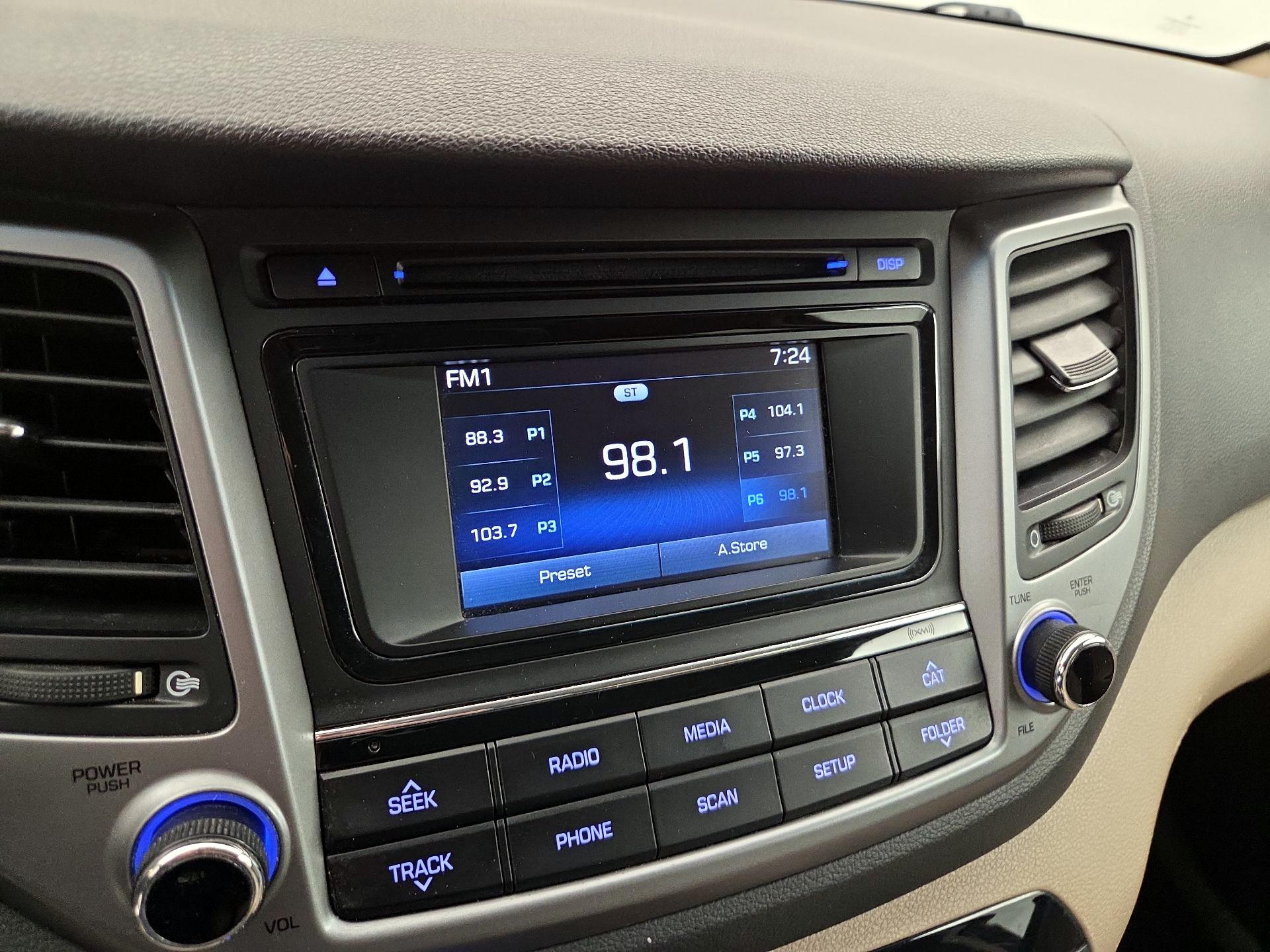 Thumbnail: 2017 Hyundai Tucson - 15