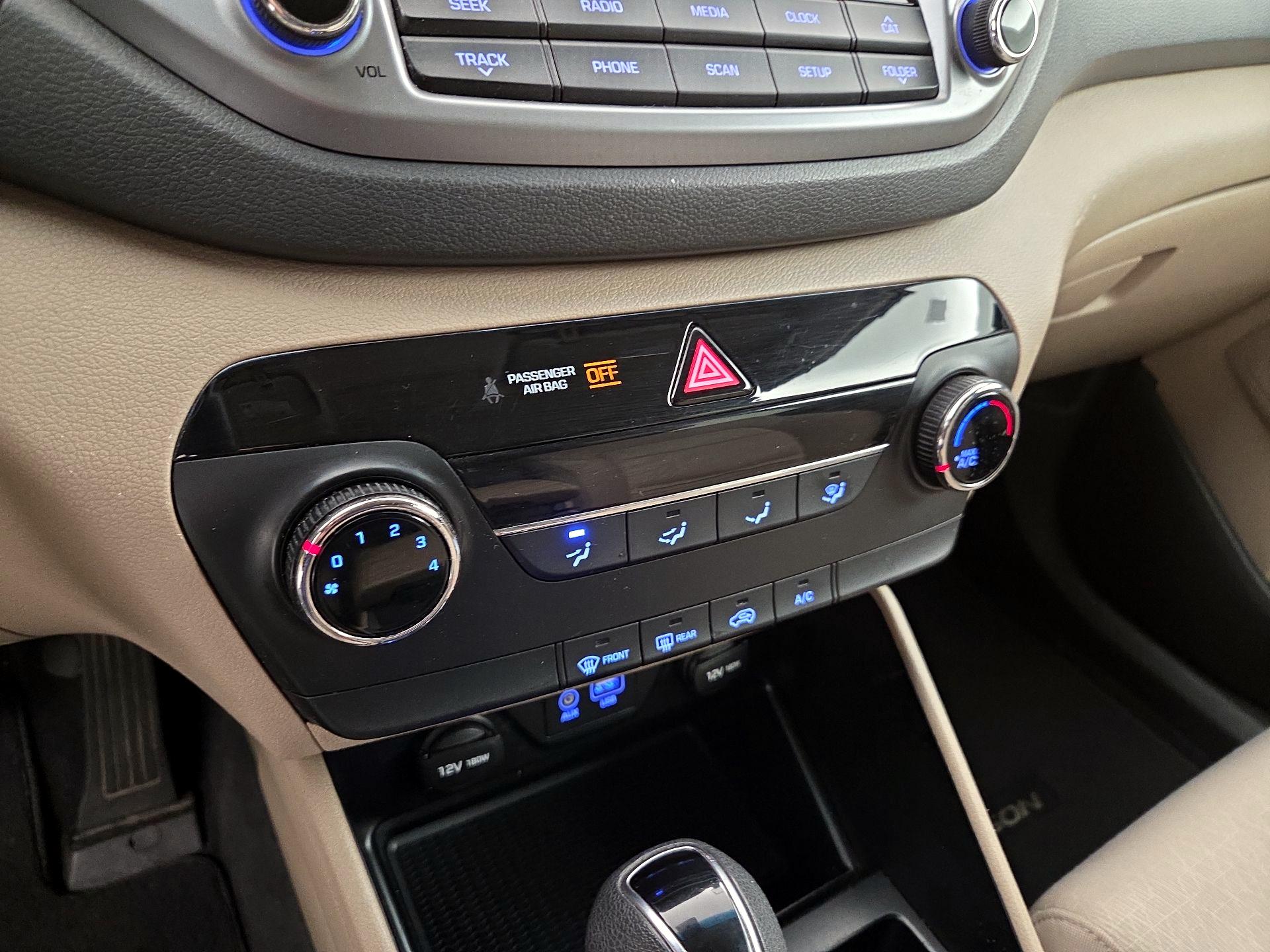 Thumbnail: 2017 Hyundai Tucson - 16