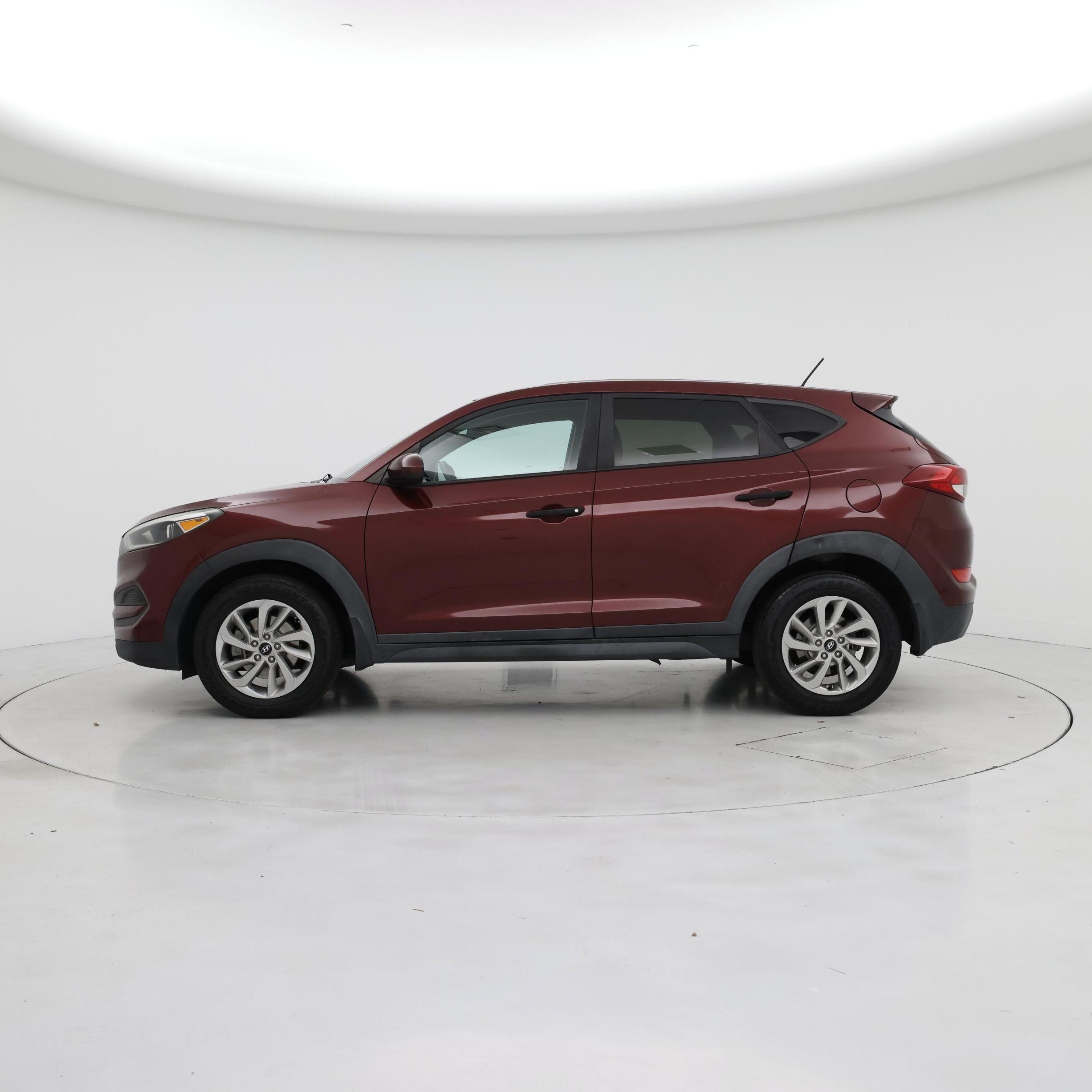Thumbnail: 2017 Hyundai Tucson - 3