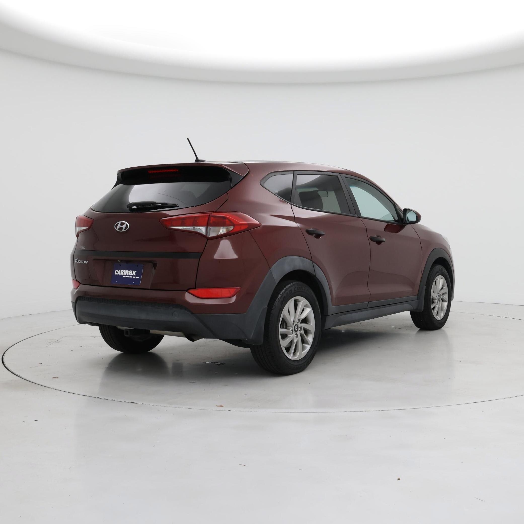 Thumbnail: 2017 Hyundai Tucson - 8