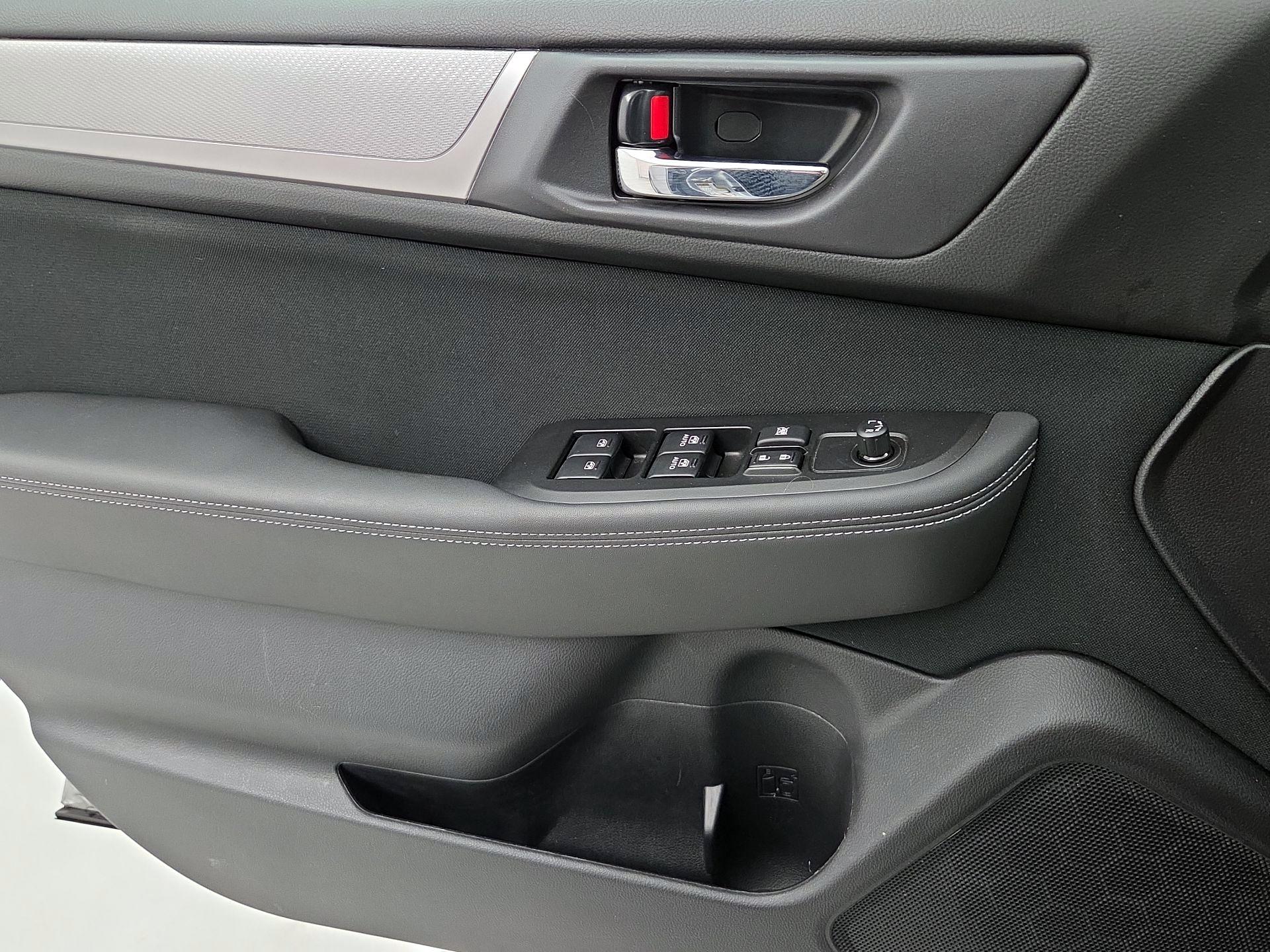 Thumbnail: 2019 Subaru Outback - 12