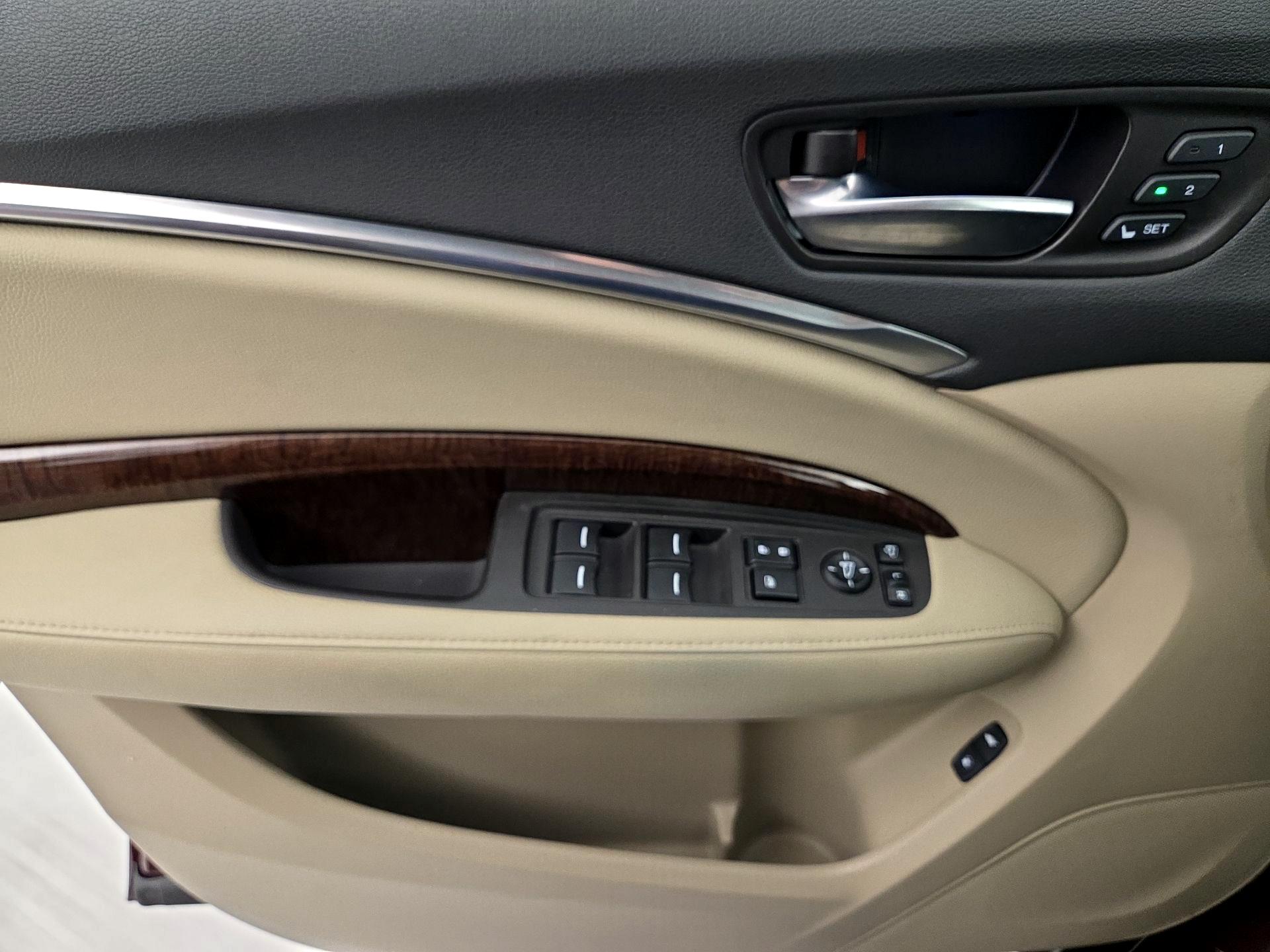 Thumbnail: 2018 Acura MDX - 12