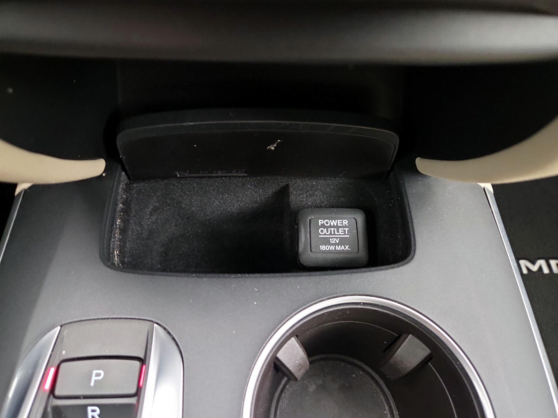 Thumbnail: 2018 Acura MDX - 19