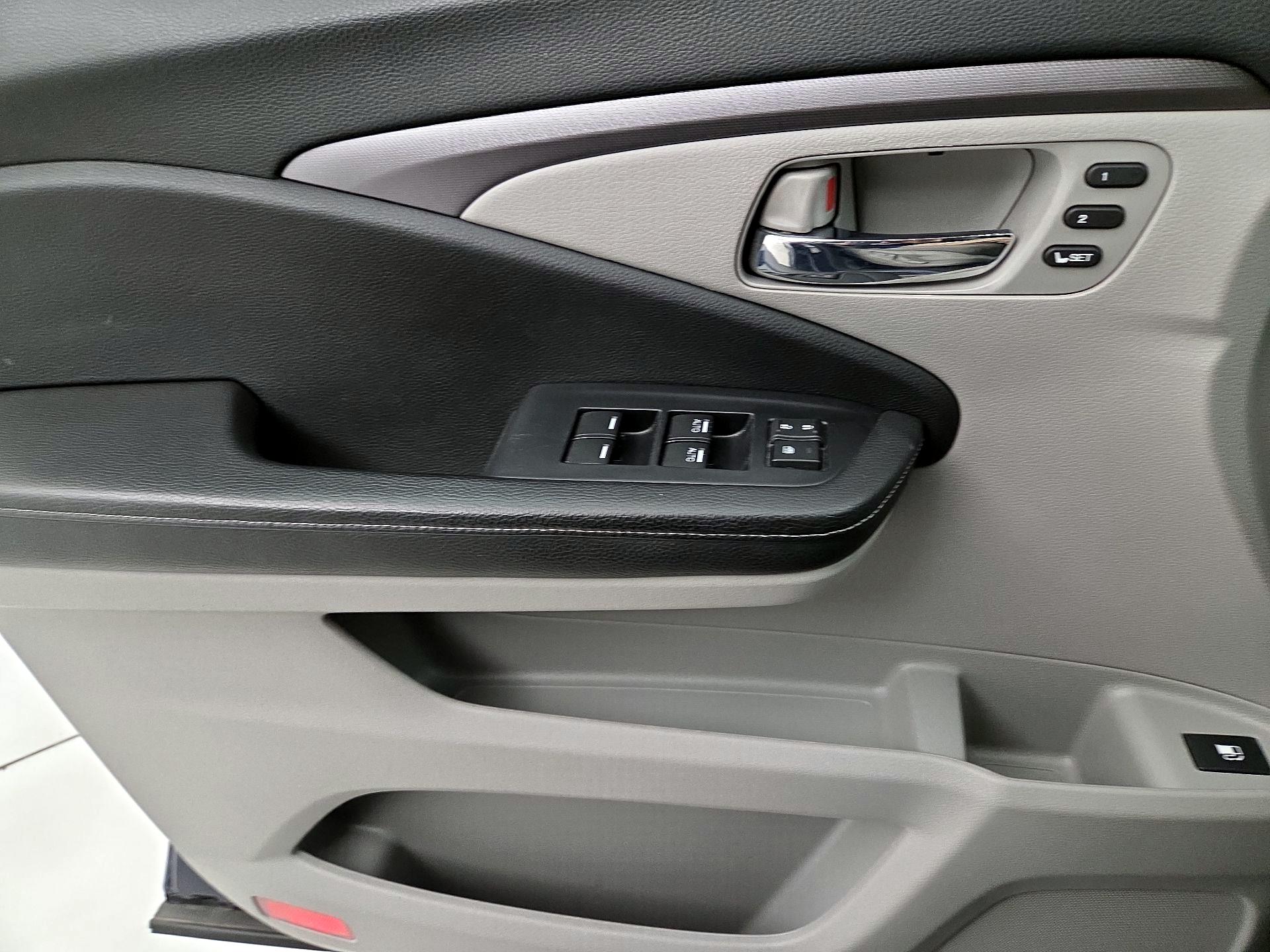 Thumbnail: 2021 Honda Ridgeline - 12