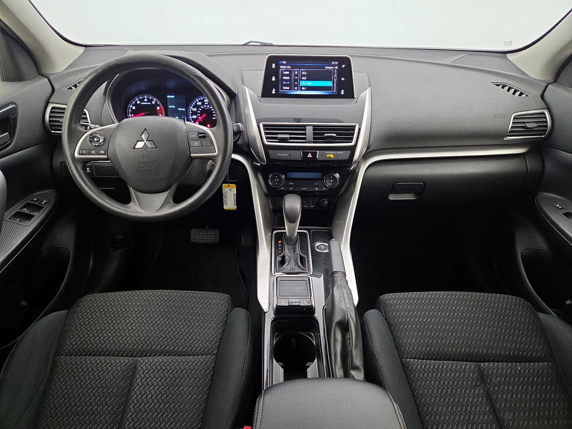 Thumbnail: 2018 Mitsubishi Eclipse Cross - 9