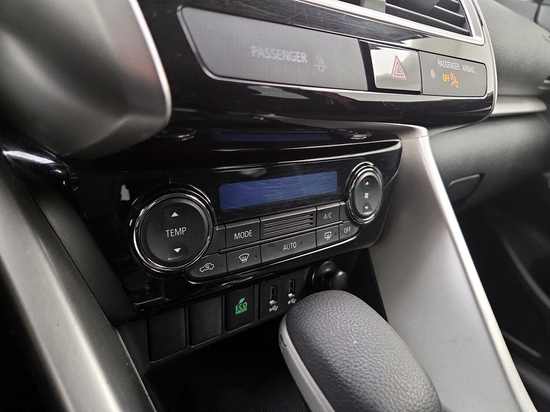 Thumbnail: 2018 Mitsubishi Eclipse Cross - 16