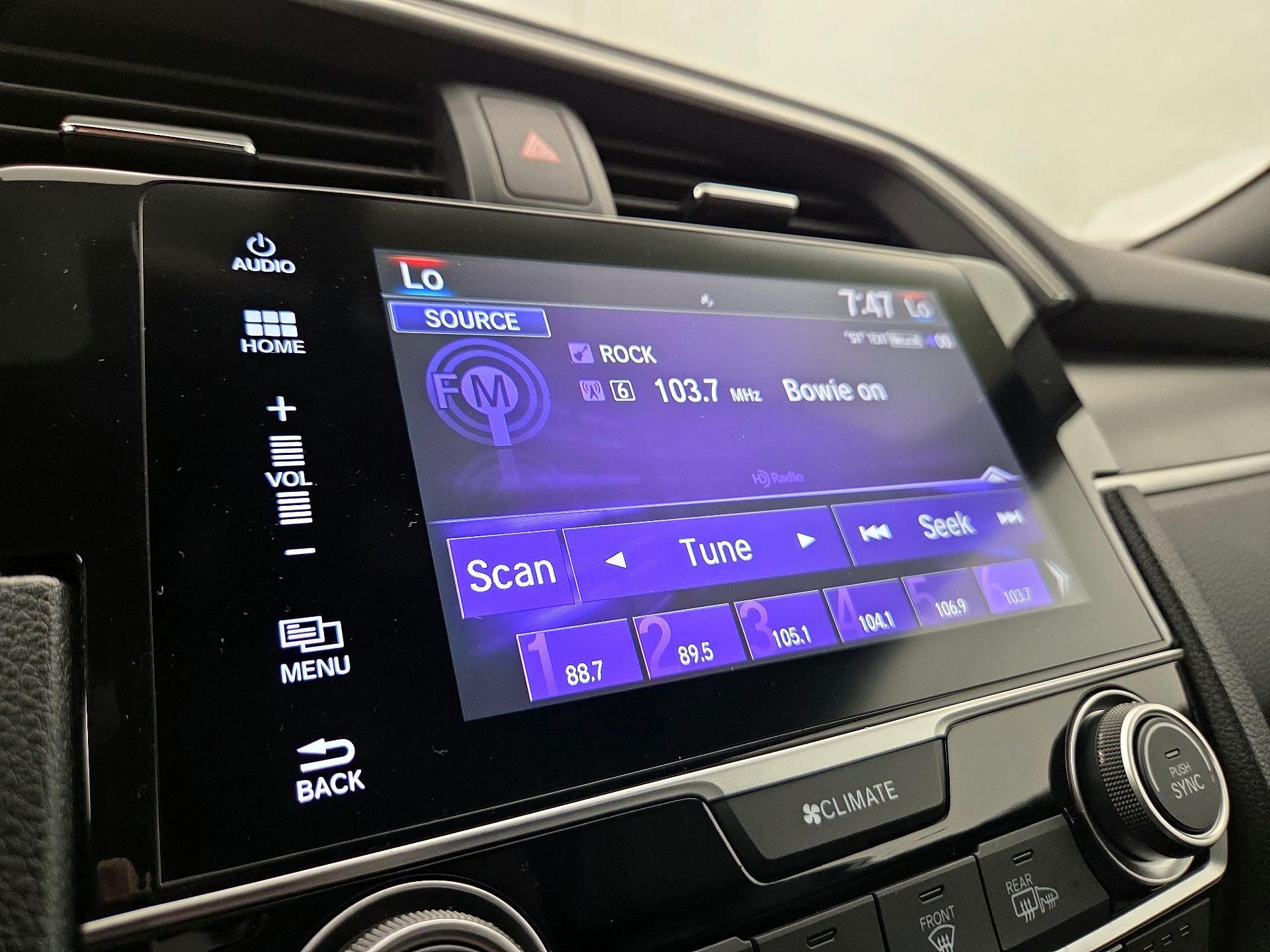 Thumbnail: 2017 Honda Civic - 15