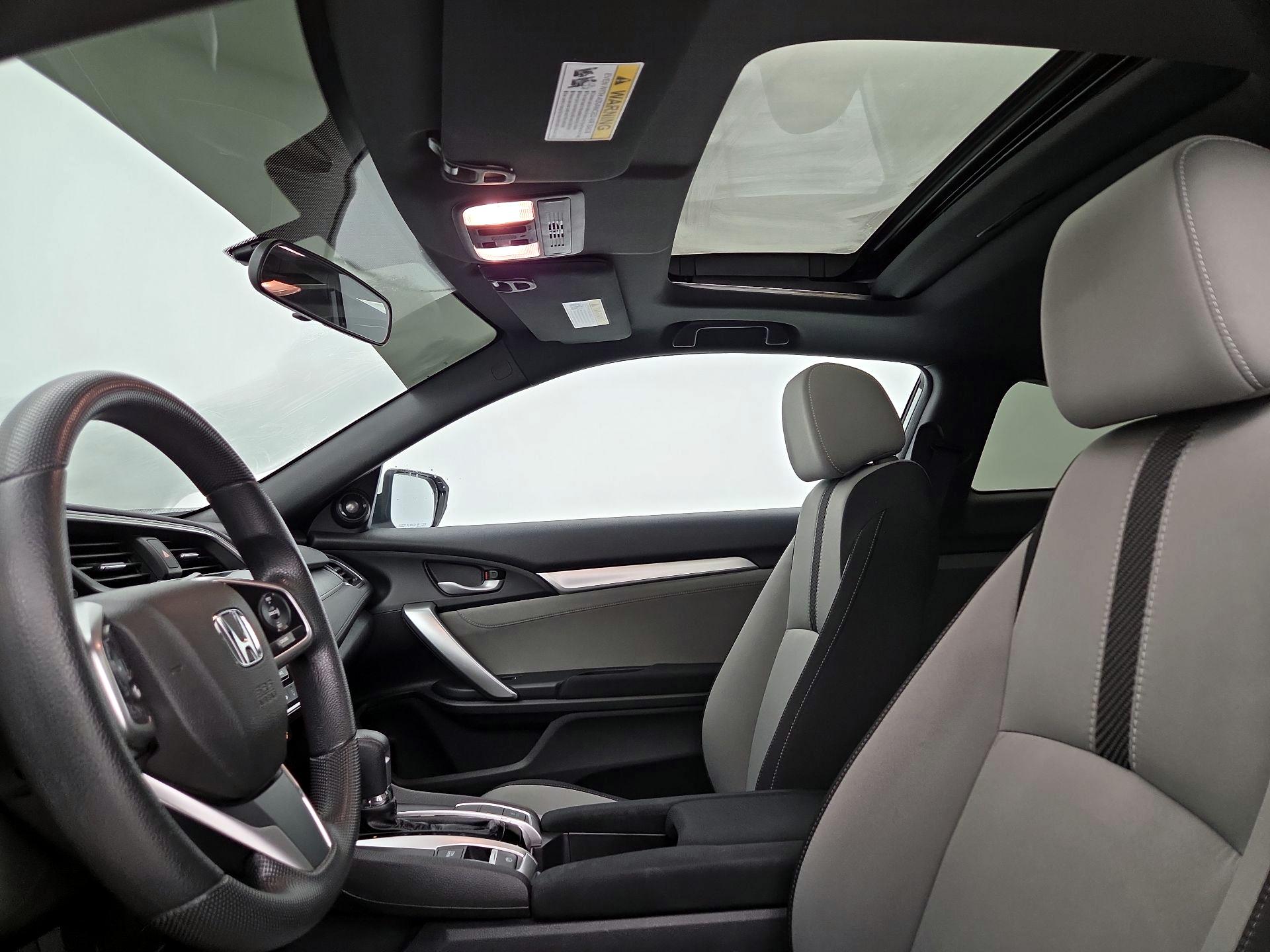 Thumbnail: 2017 Honda Civic - 18