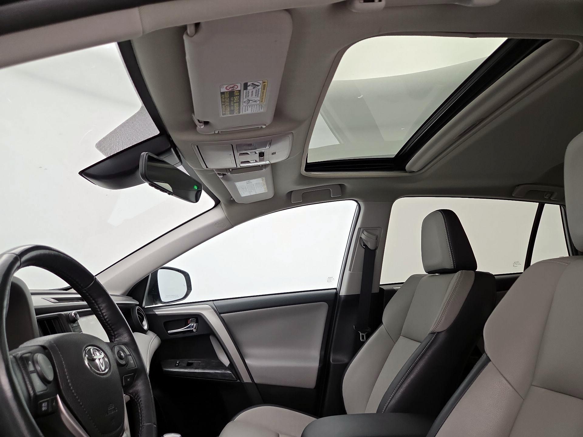 Thumbnail: 2017 Toyota RAV4 - 19