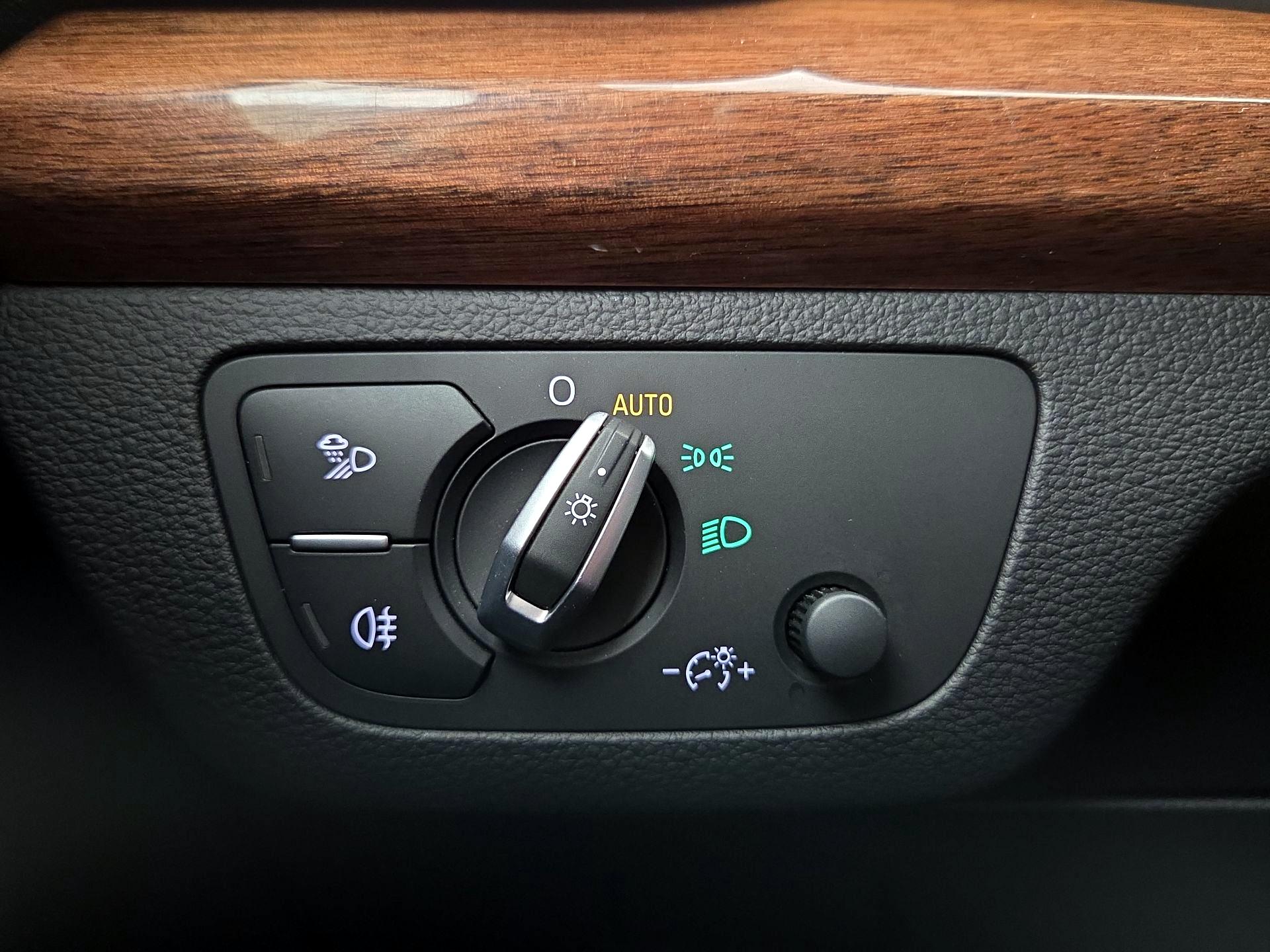 Thumbnail: 2023 Audi Q5 - 13