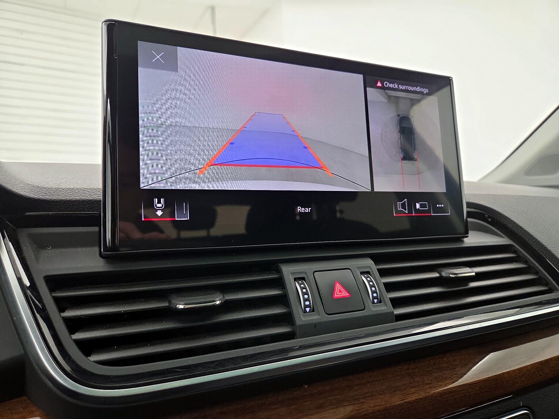 Thumbnail: 2023 Audi Q5 - 14