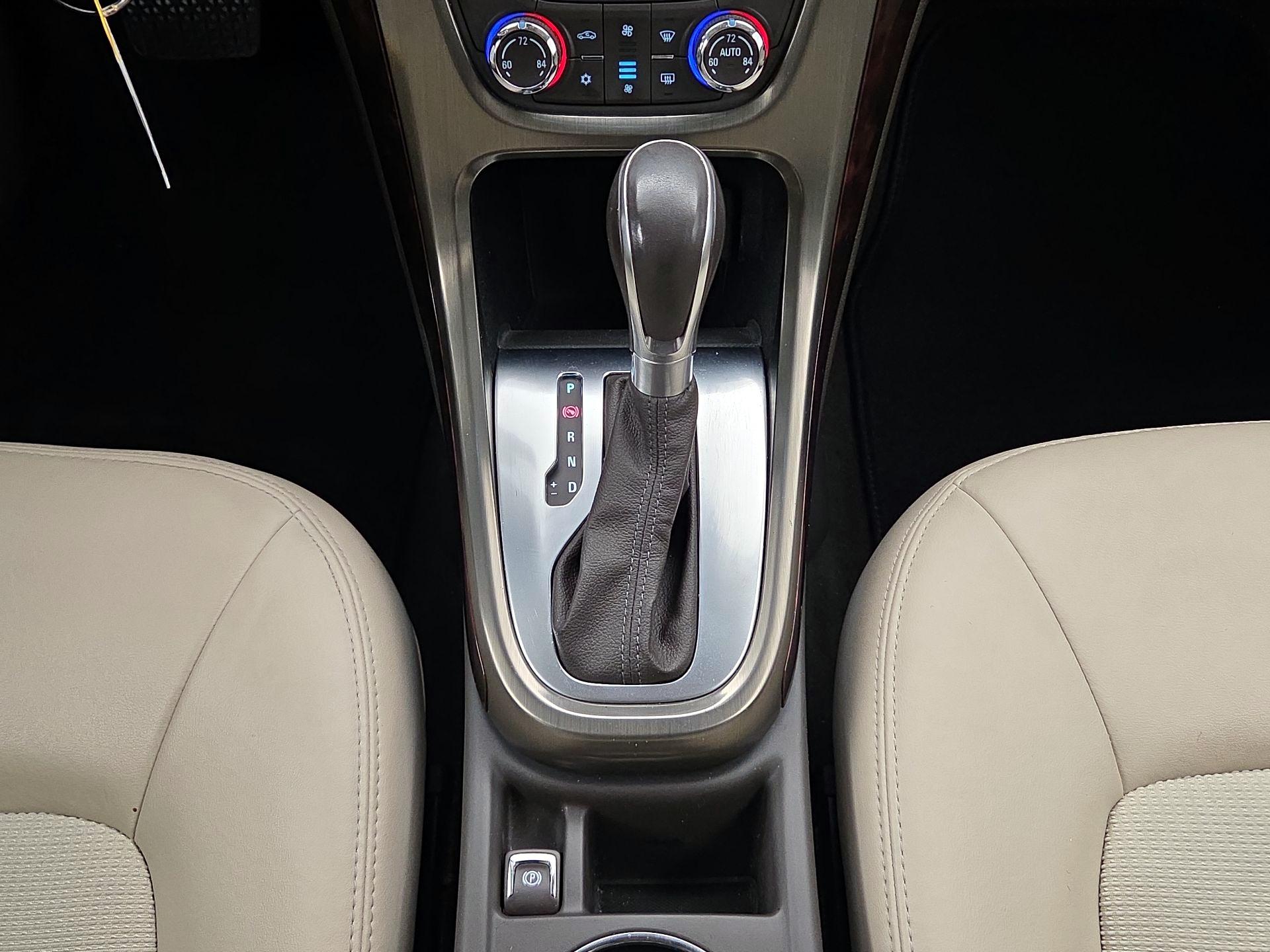 Thumbnail: 2015 Buick Verano - 17