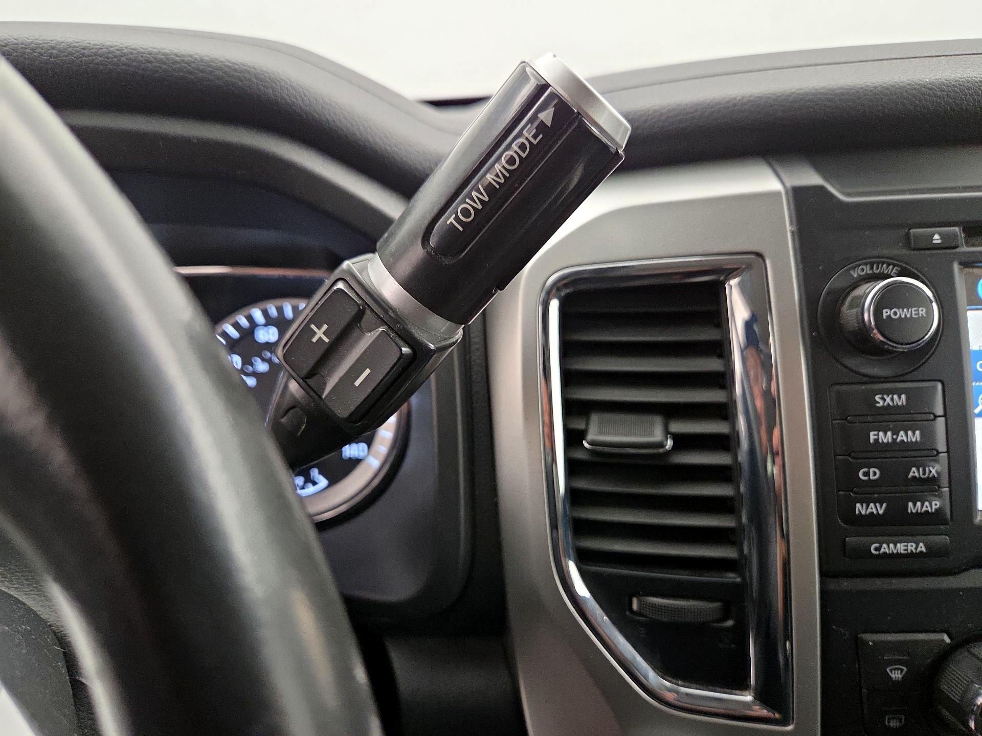 Thumbnail: 2018 Nissan Titan - 18