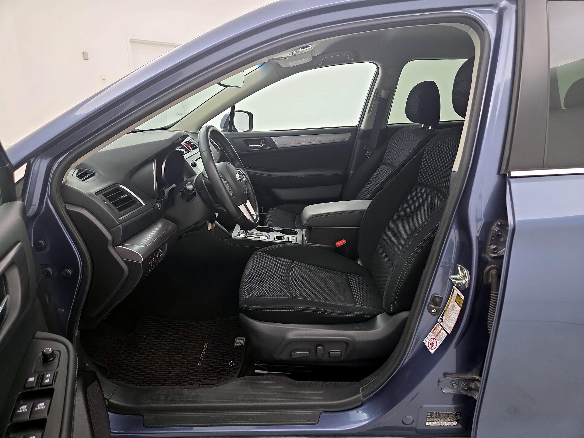 Thumbnail: 2017 Subaru Outback - 11