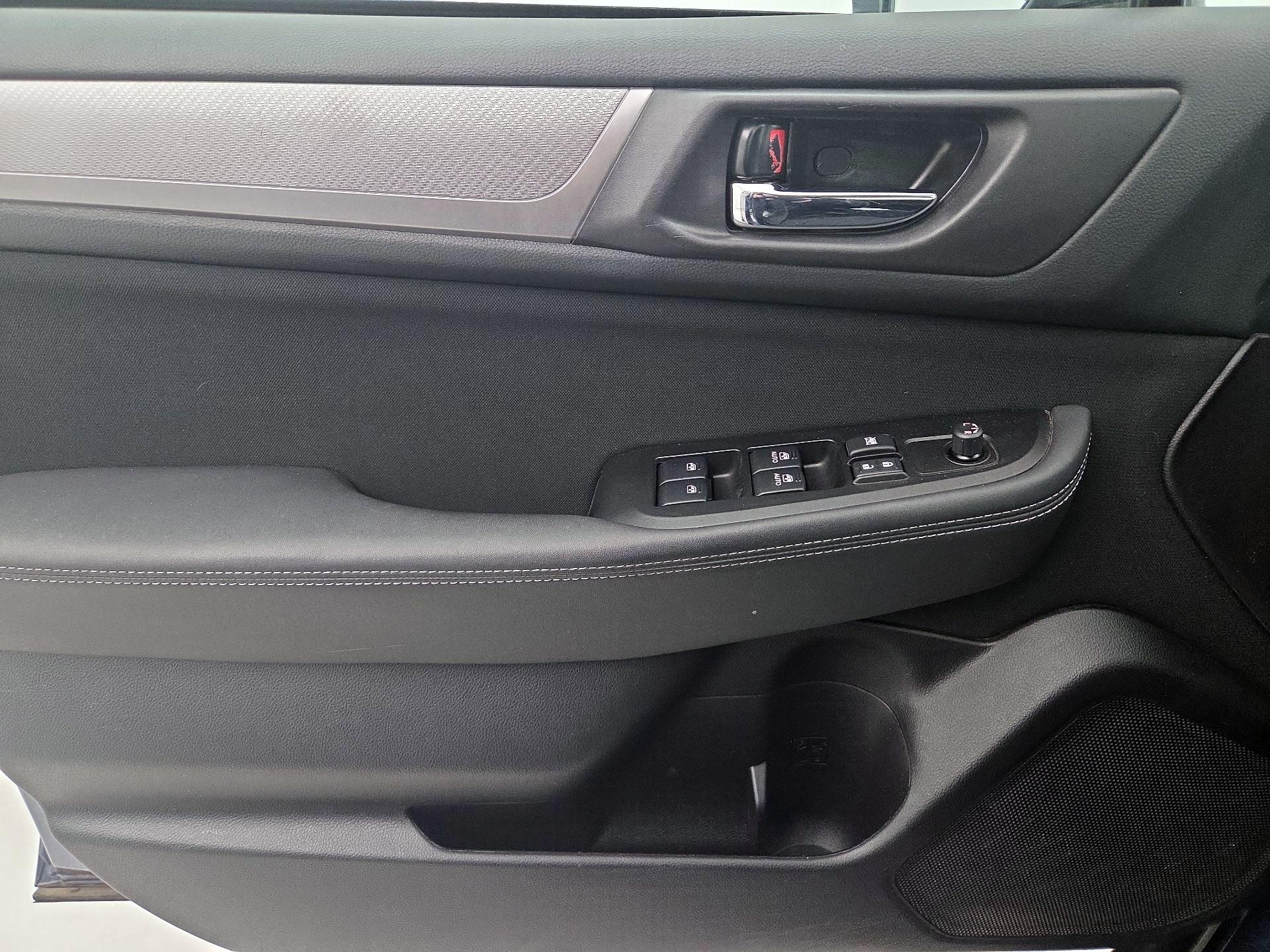 Thumbnail: 2017 Subaru Outback - 12