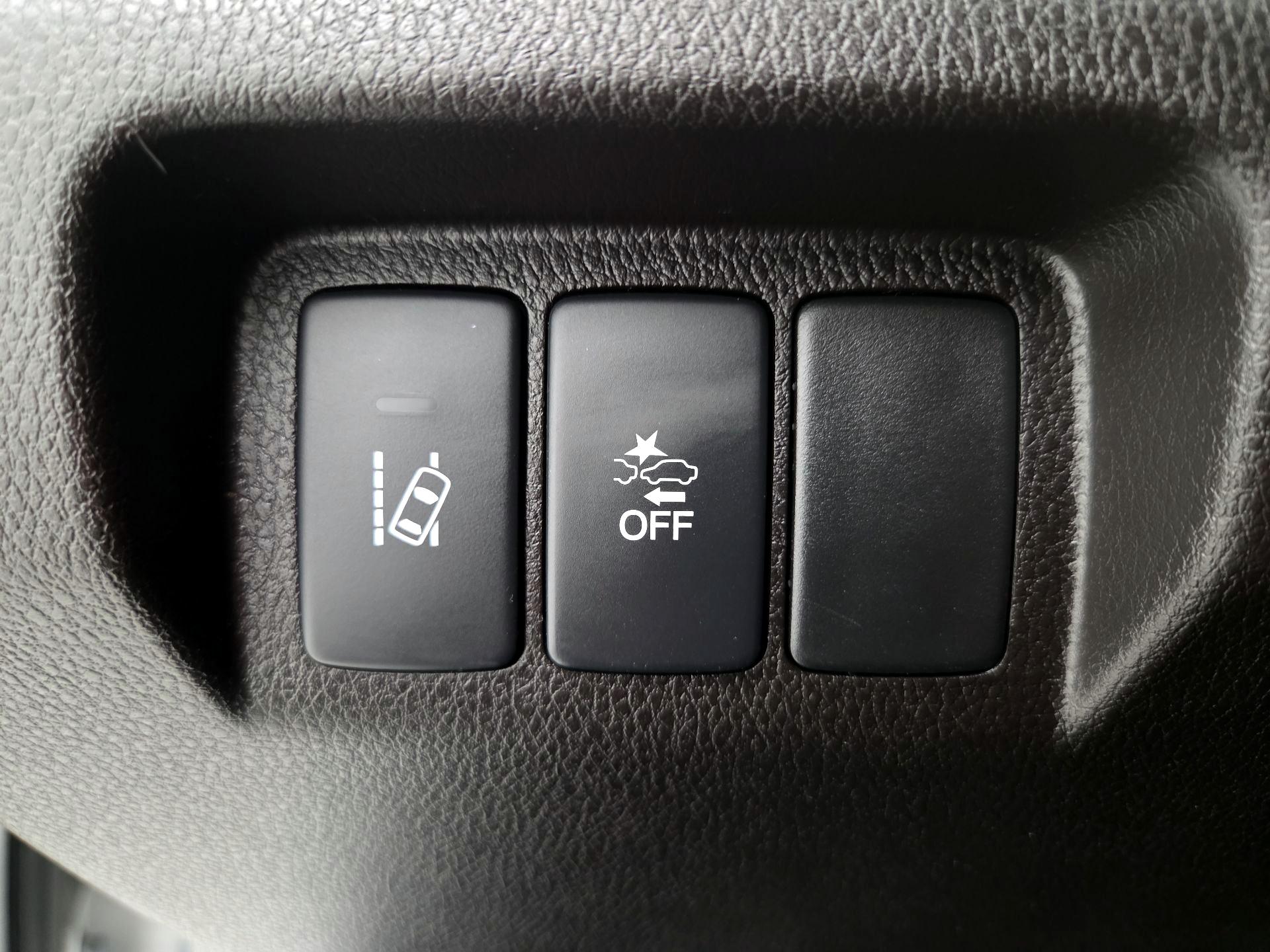 Thumbnail: 2021 Acura ILX - 13