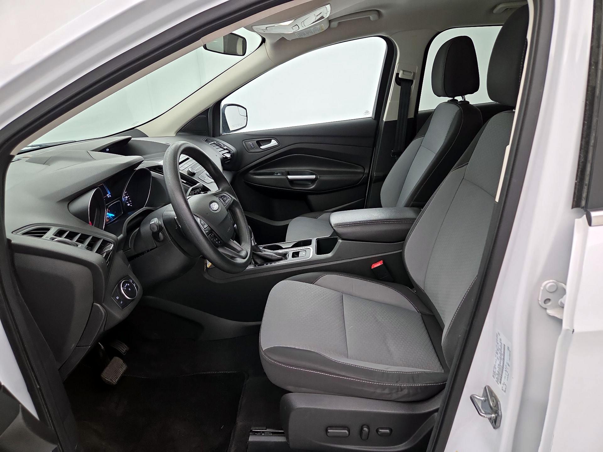 Thumbnail: 2017 Ford Escape - 11