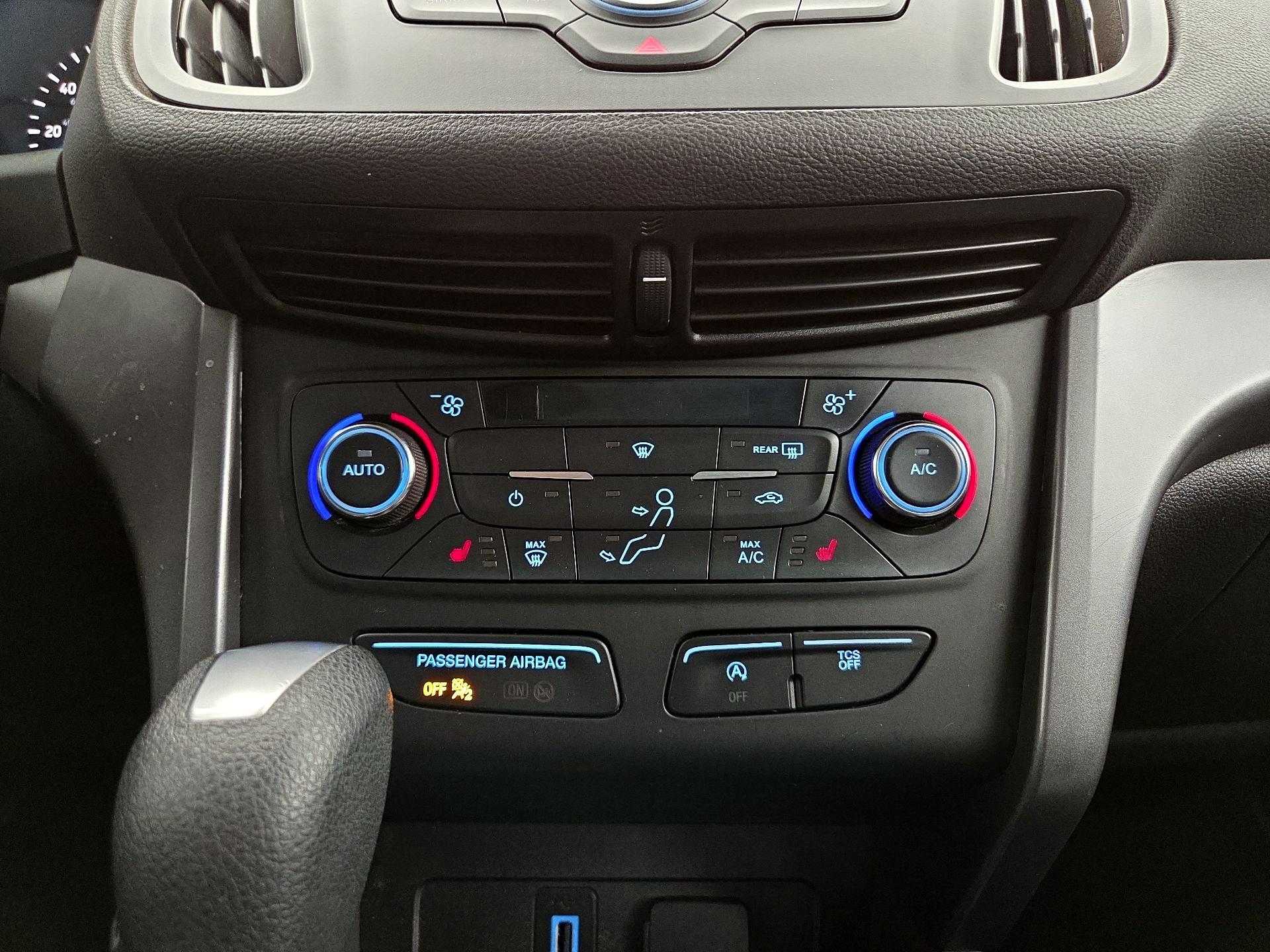 Thumbnail: 2017 Ford Escape - 16