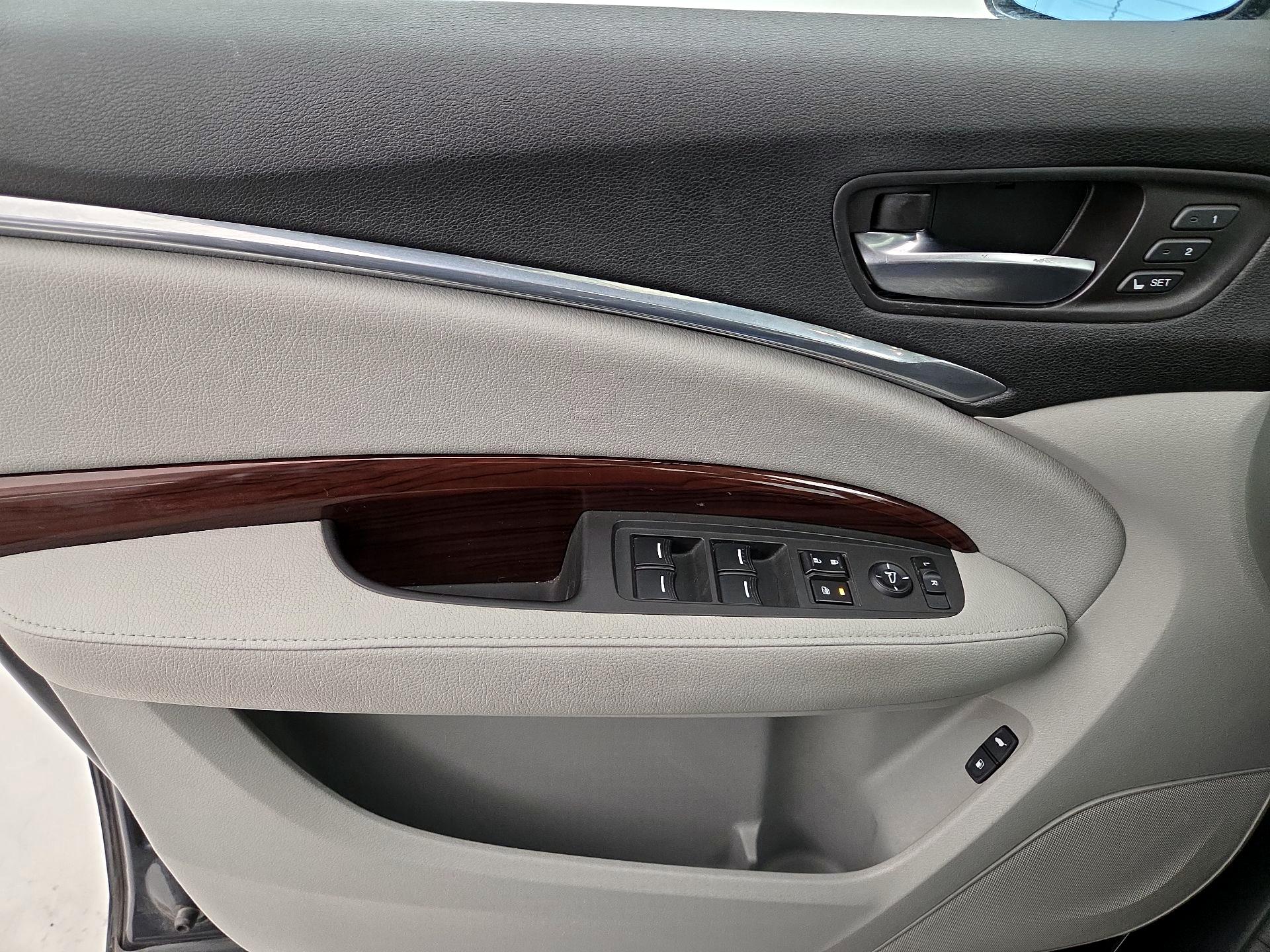 Thumbnail: 2014 Acura MDX - 12