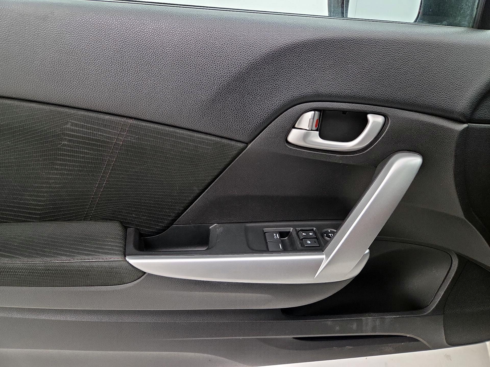 Thumbnail: 2015 Honda Civic - 12