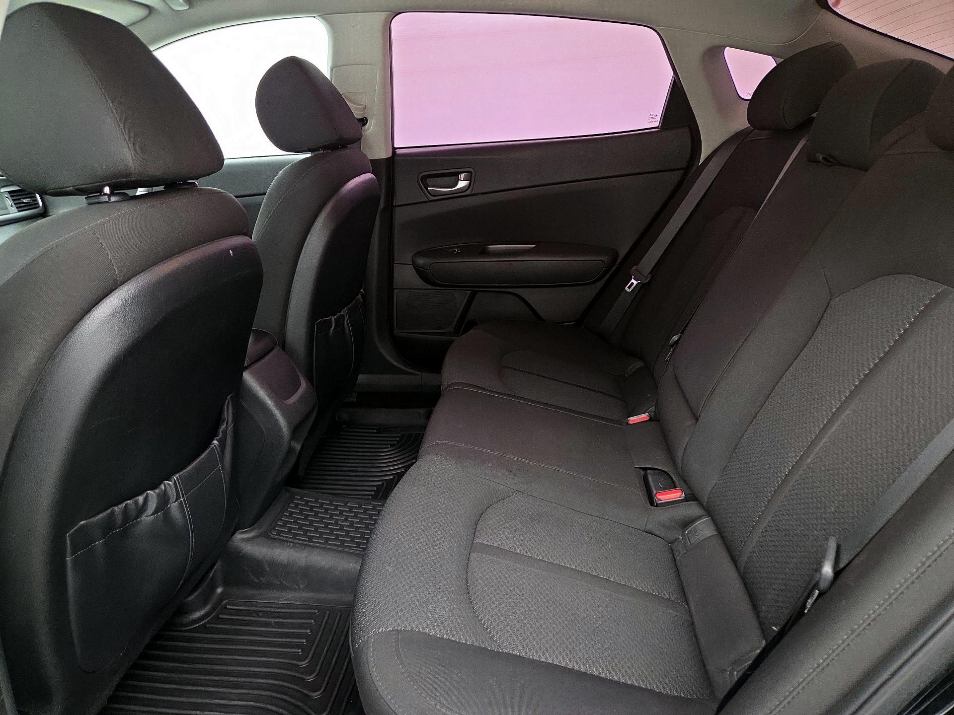 Thumbnail: 2017 Kia Optima - 19