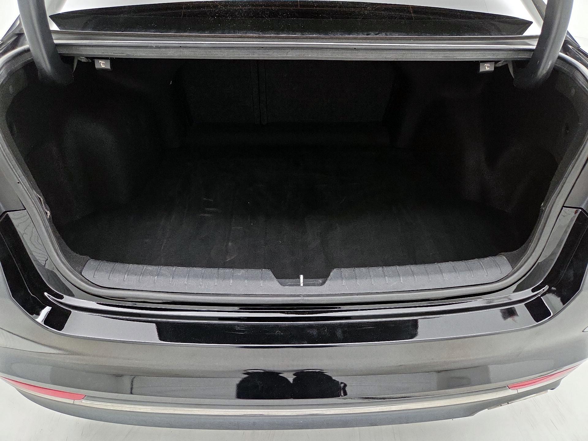 Thumbnail: 2017 Kia Optima - 20