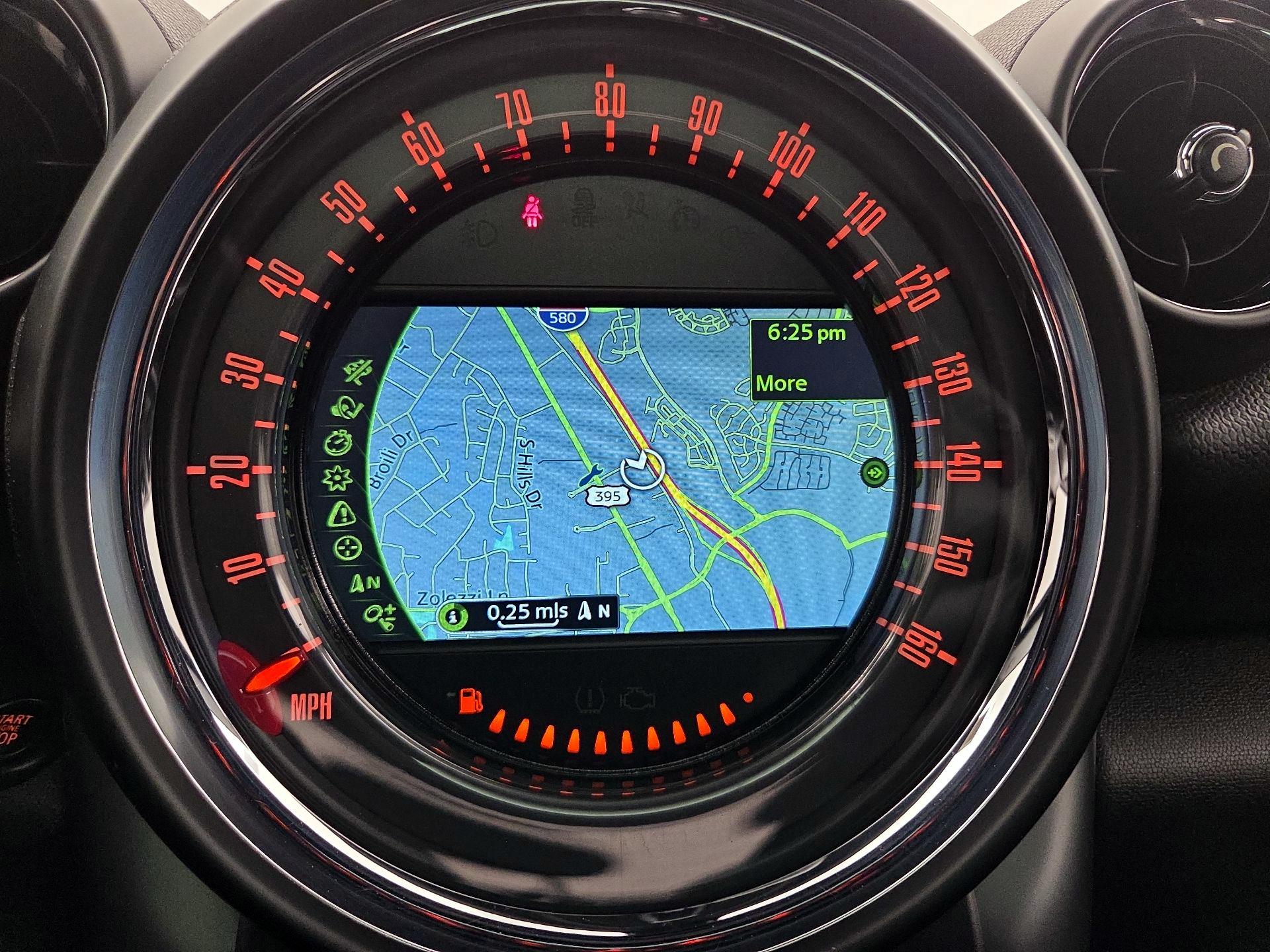 Thumbnail: 2016 MINI Cooper Countryman - 13