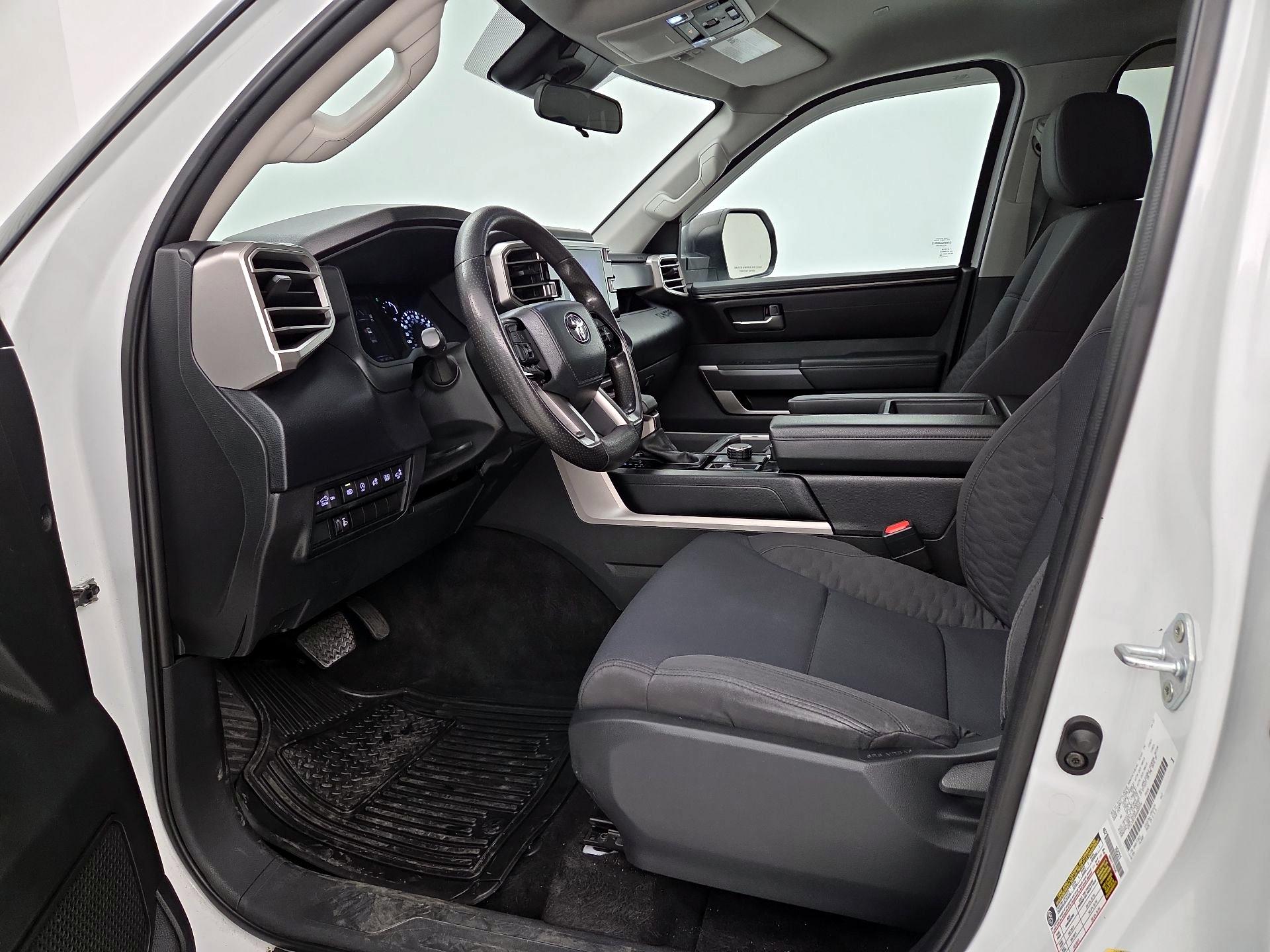 Thumbnail: 2022 Toyota Tundra - 11