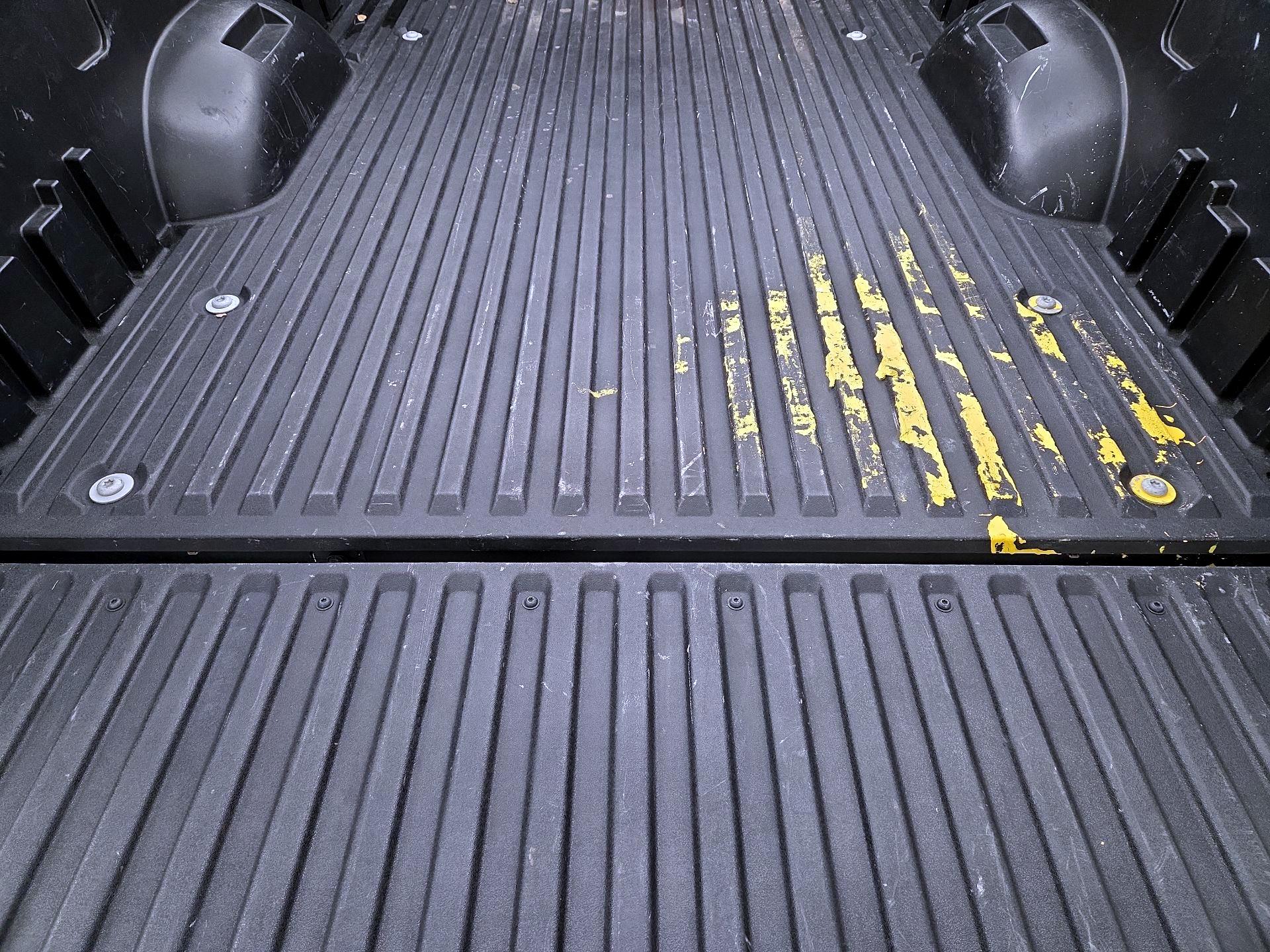 Thumbnail: 2022 Toyota Tundra - 20