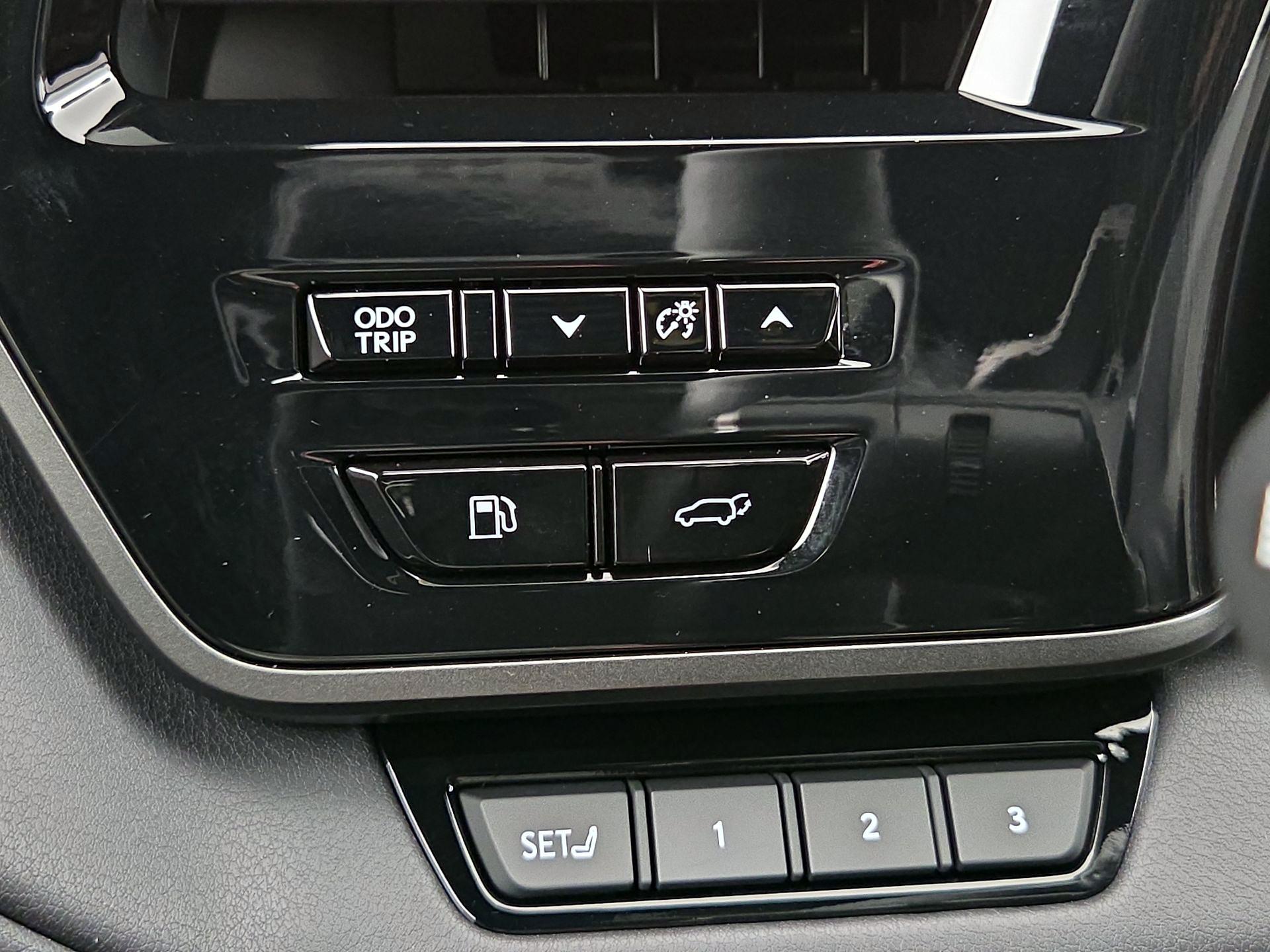 Thumbnail: 2025 Lexus TX - 13