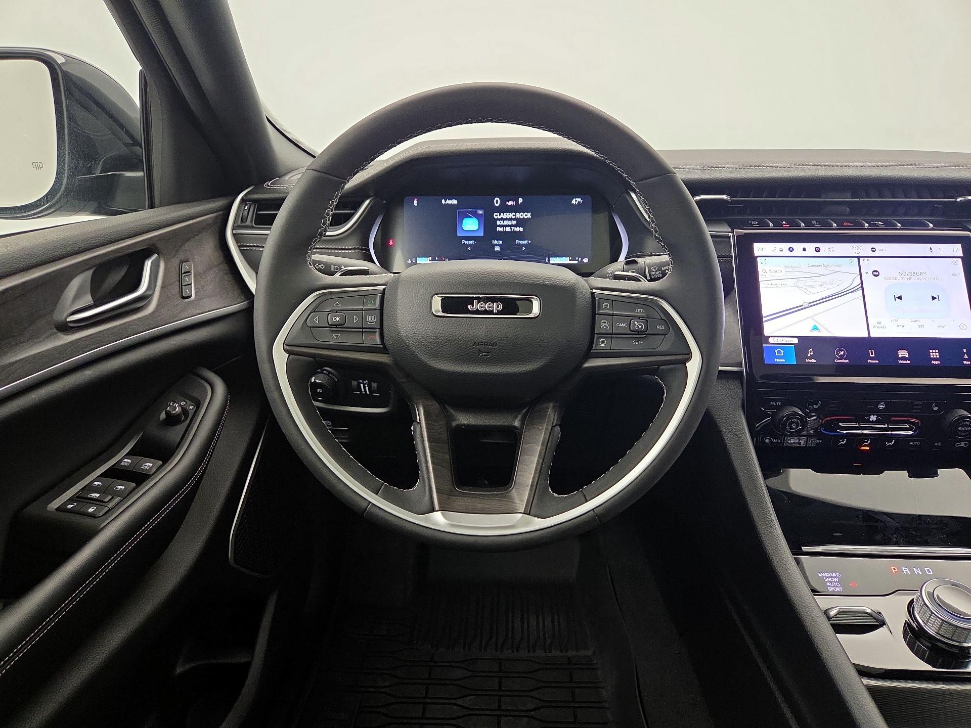 Thumbnail: 2024 Jeep Grand Cherokee - 10